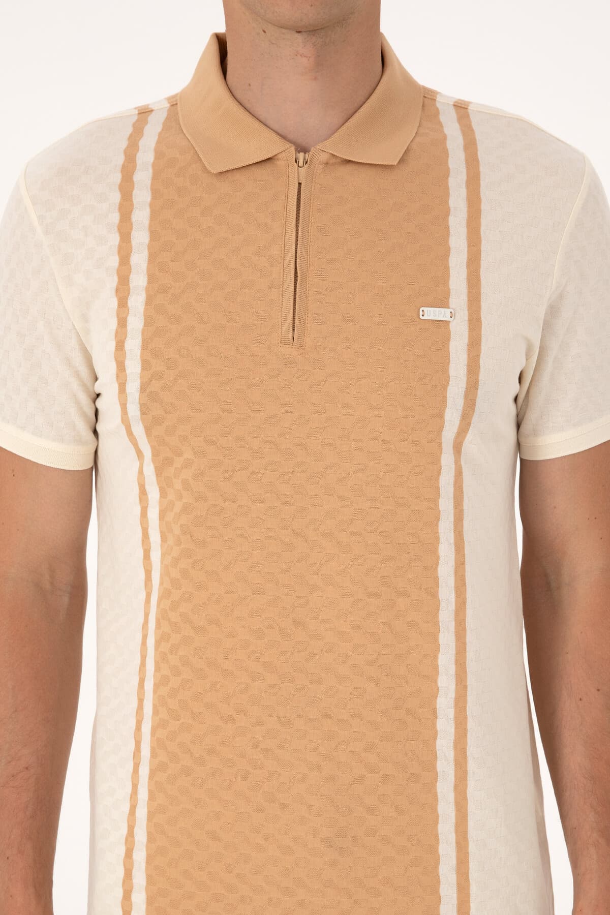 تیشرت مردانه U.S. Polo Assn. فیت معمولی اکرو یقه پولو زیپدار مدل 50300814-VR019 تیشرت مردانه U.S. Polo Assn. فیت معمولی اکرو یقه پولو زیپدار مدل 50300814-VR019