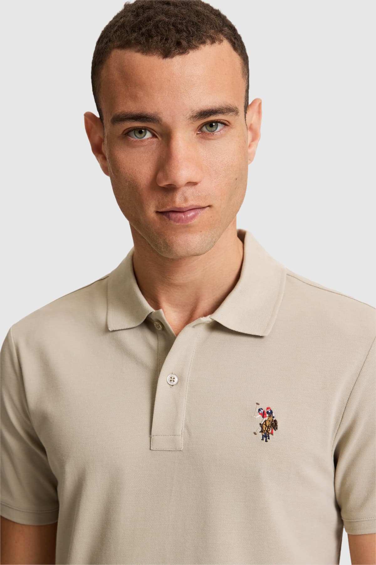 تیشرت مردانه U.S. Polo Assn. یقه پولو فیت معمولی بیسیک خاکی روشن مدل 50326972-VR183 تیشرت مردانه U.S. Polo Assn. یقه پولو فیت معمولی بیسیک خاکی روشن مدل 50326972-VR183
