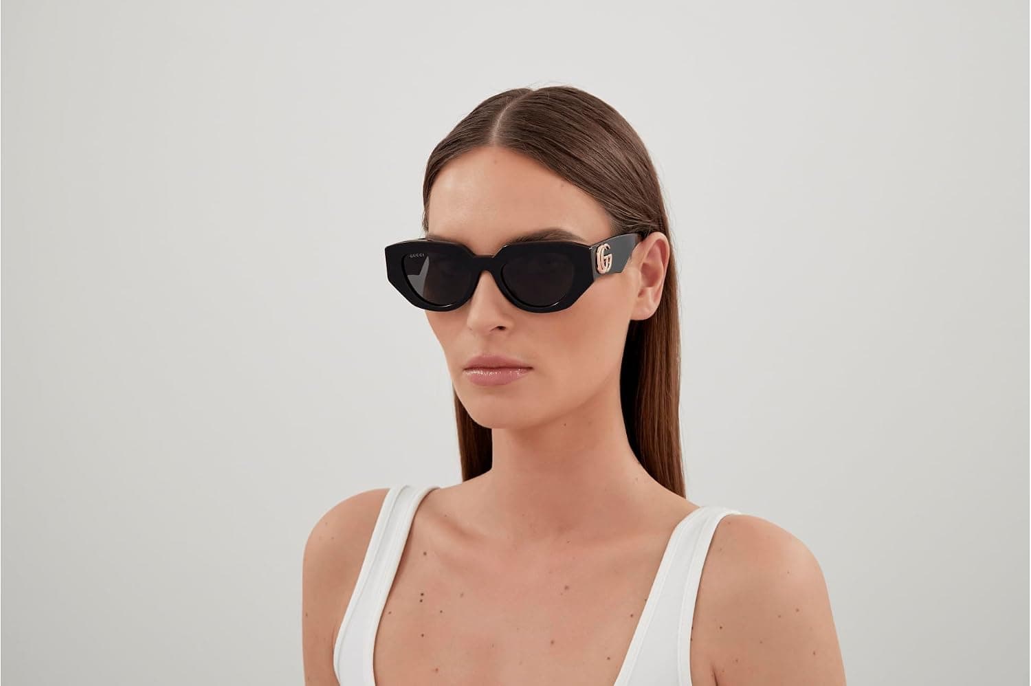 عینک آفتابی زنانه Gucci فریم Cat Eye عینک آفتابی زنانه Gucci فریم Cat Eye