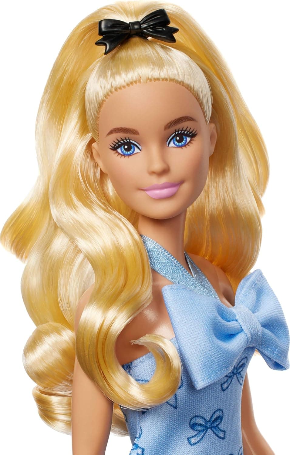 عروسکهای مهمانی Barbie با لباس پاپیونی آبی عروسکهای مهمانی Barbie با لباس پاپیونی آبی