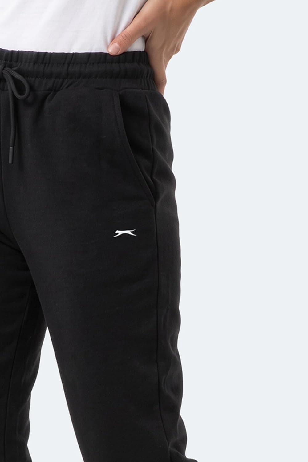 شلوار گرمکن زنانه Slazenger مشکی مدل MERYA I شلوار گرمکن زنانه Slazenger مشکی مدل MERYA I