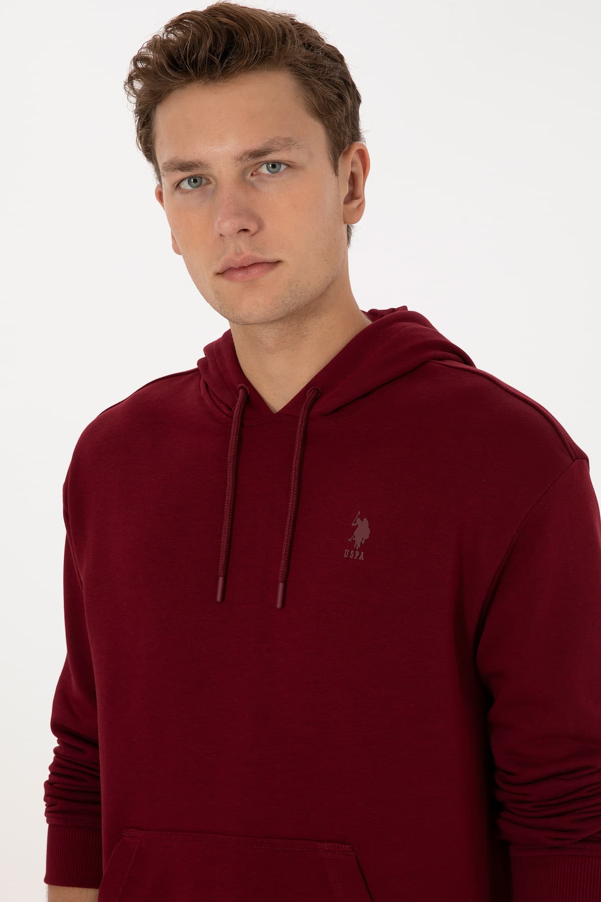 سوئیشرت مردانه U.S. Polo Assn. کلاهدار فیت راحت بوردو ساده مدل 50313746-VR014 سوئیشرت مردانه U.S. Polo Assn. کلاهدار فیت راحت بوردو ساده مدل 50313746-VR014