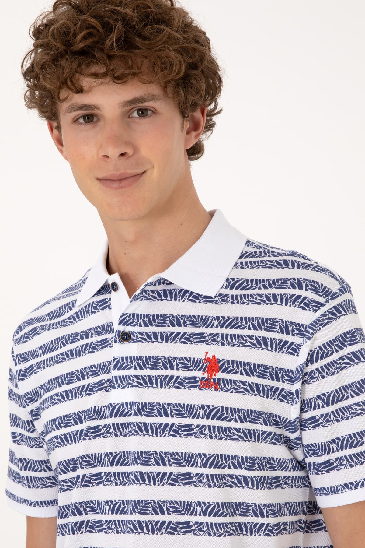 تیشرت مردانه U.S. Polo Assn. فیت معمولی یقه پولو سرمهای روشن مدل 50299671-VR059 تیشرت مردانه U.S. Polo Assn. فیت معمولی یقه پولو سرمهای روشن مدل 50299671-VR059