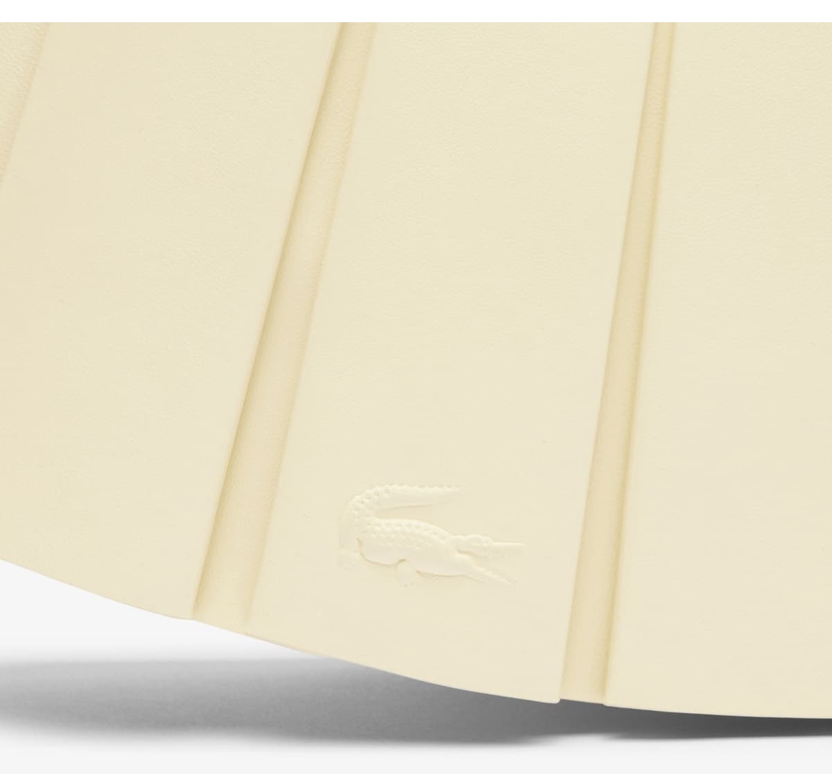 کیف دوشی زنانه Lacoste چرمی زرد متوسط مدل Lenglen کیف دوشی زنانه Lacoste چرمی زرد متوسط مدل Lenglen
