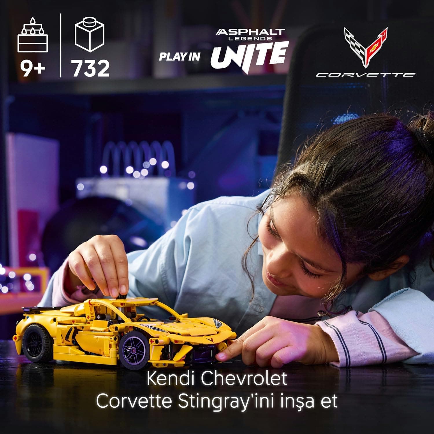 لگو Technic Chevrolet Corvette Stingray مدل 42205 لگو Technic Chevrolet Corvette Stingray مدل 42205