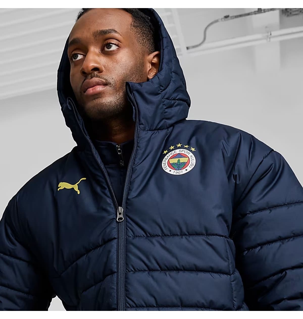 ژاکت مردانه Puma Fenerbahçe FSK Bench بلند تیم اصلی سرمهای مدل 778158-12 ژاکت مردانه Puma Fenerbahçe FSK Bench بلند تیم اصلی سرمهای مدل 778158-12