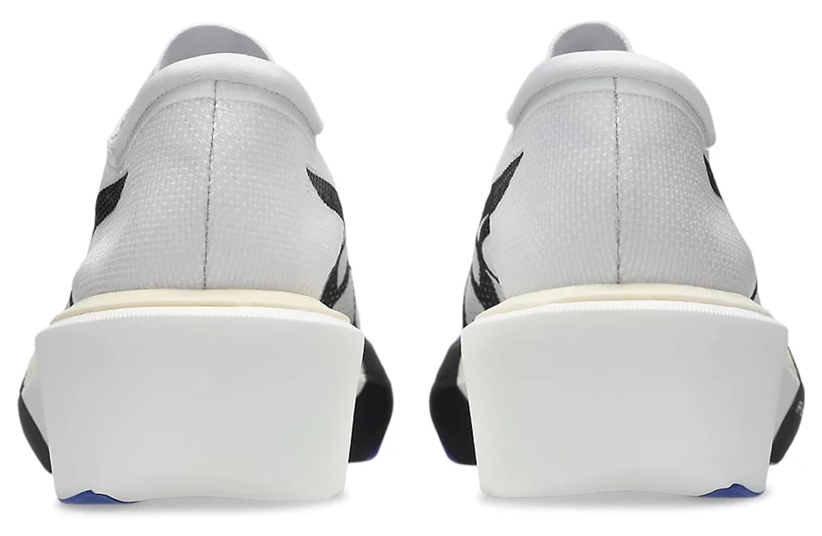 کفش دویدن مردانه Asics Metaspeed Sky Tokyo سفید مدل 1013A162-101 کفش دویدن مردانه Asics Metaspeed Sky Tokyo سفید مدل 1013A162-101