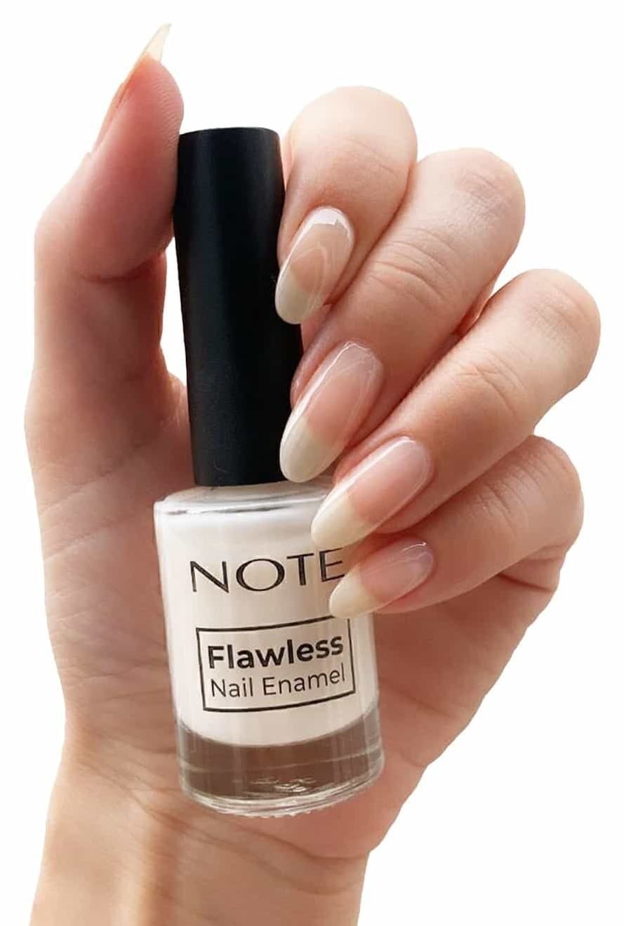 لاک ناخن Note Cosmetics Flawless مدل 45 بژ شنی لاک ناخن Note Cosmetics Flawless مدل 45 بژ شنی