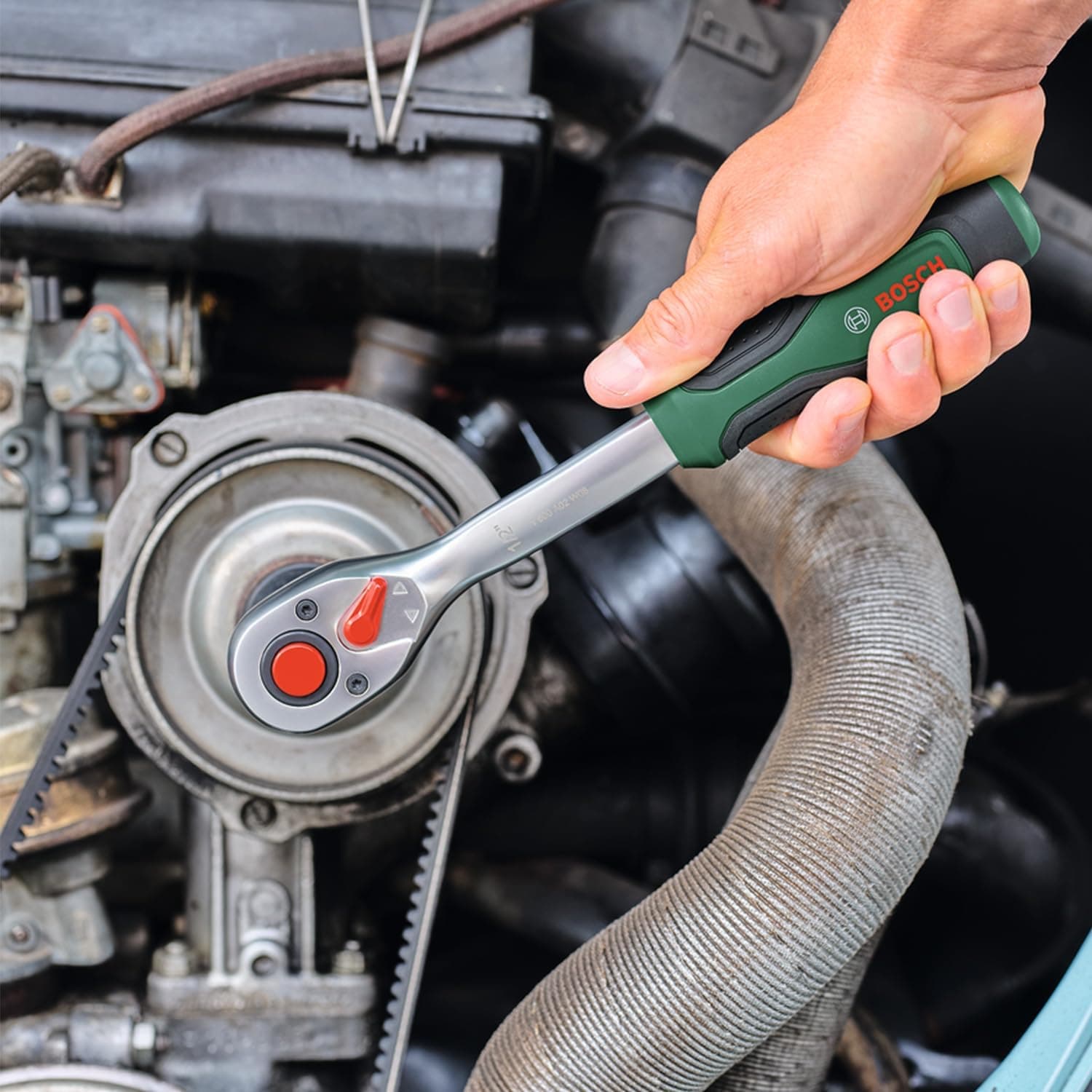 آچار جغجغهای 1/2 اینچ Bosch ست 25 پارچه با گشتاور تا 768 Nm آچار جغجغهای 1/2 اینچ Bosch ست 25 پارچه با گشتاور تا 768 Nm
