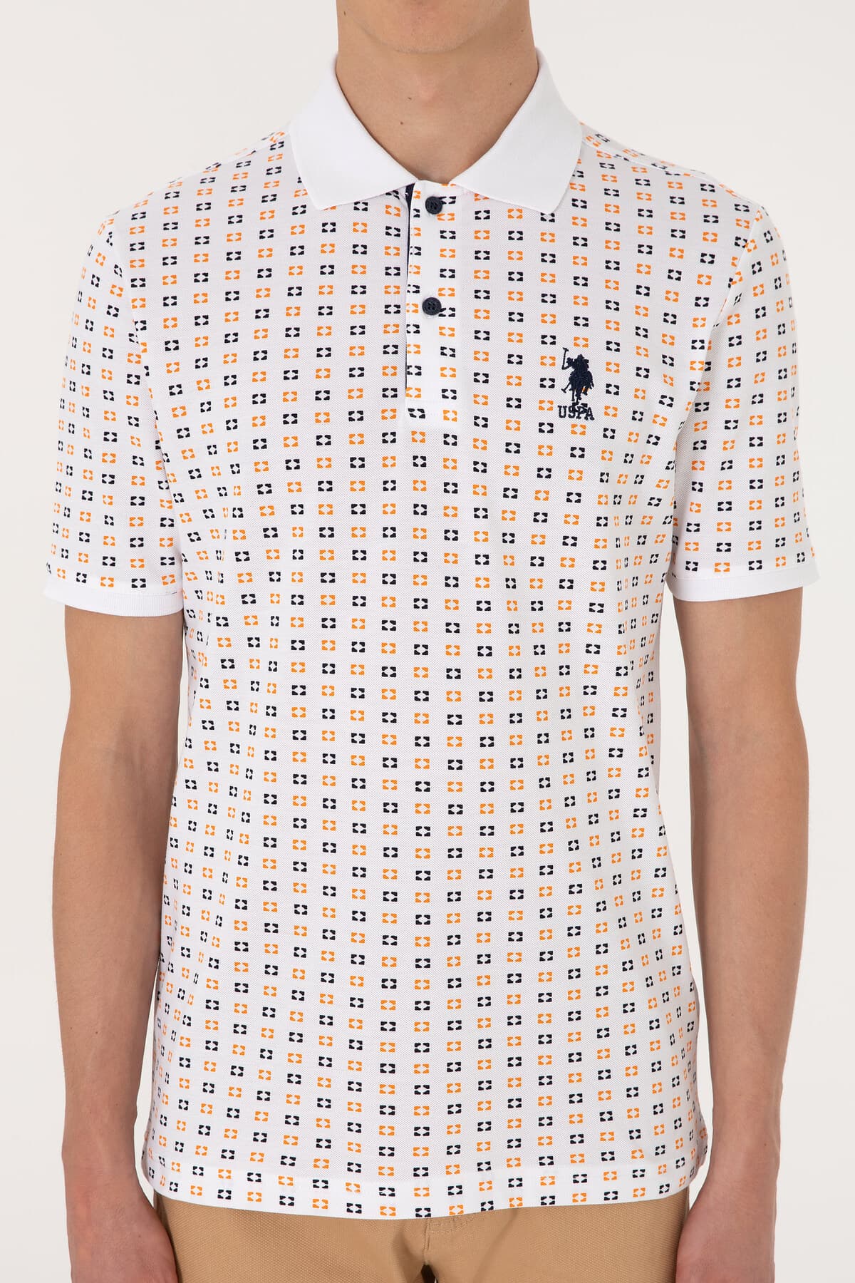 تیشرت مردانه U.S. Polo Assn. فیت معمولی سفید یقه پولو طرحدار مدل 50306806-VR013 تیشرت مردانه U.S. Polo Assn. فیت معمولی سفید یقه پولو طرحدار مدل 50306806-VR013