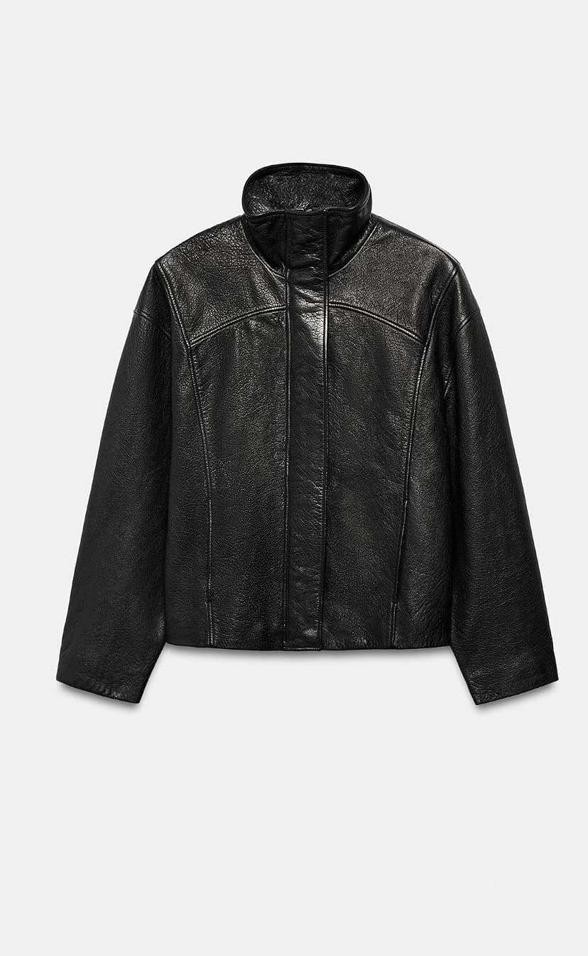 ژاکت زنانه Zara چرمی اورسایز مشکی سایز L ژاکت زنانه Zara چرمی اورسایز مشکی سایز L