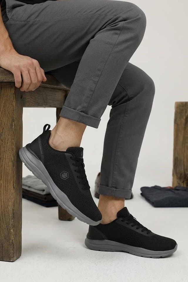 کفش کتانی مردانه Lumberjack مشکی و خاکستری مناسب روزمره و پیادهروی 2.0 کفش کتانی مردانه Lumberjack مشکی و خاکستری مناسب روزمره و پیادهروی 2.0