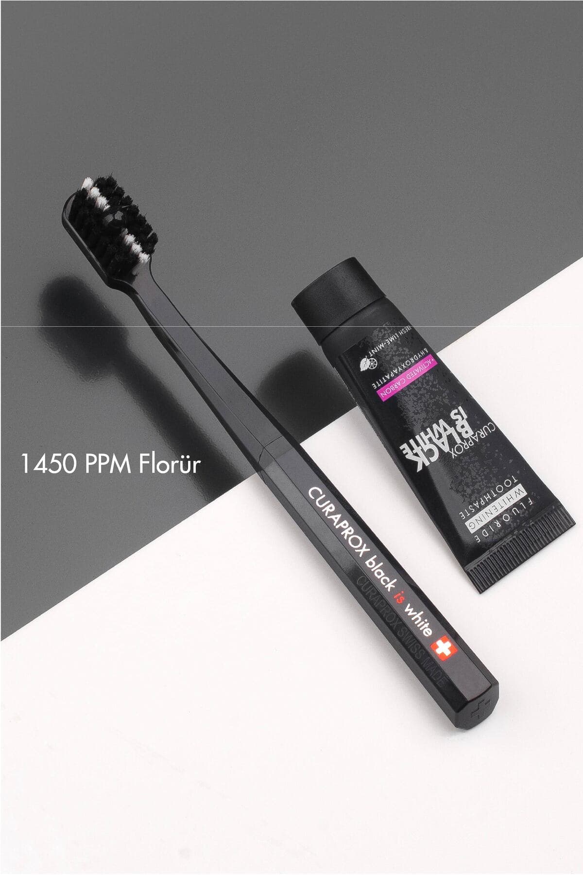 خمیر دندان Curaprox Black is White 10ml خمیر دندان Curaprox Black is White 10ml