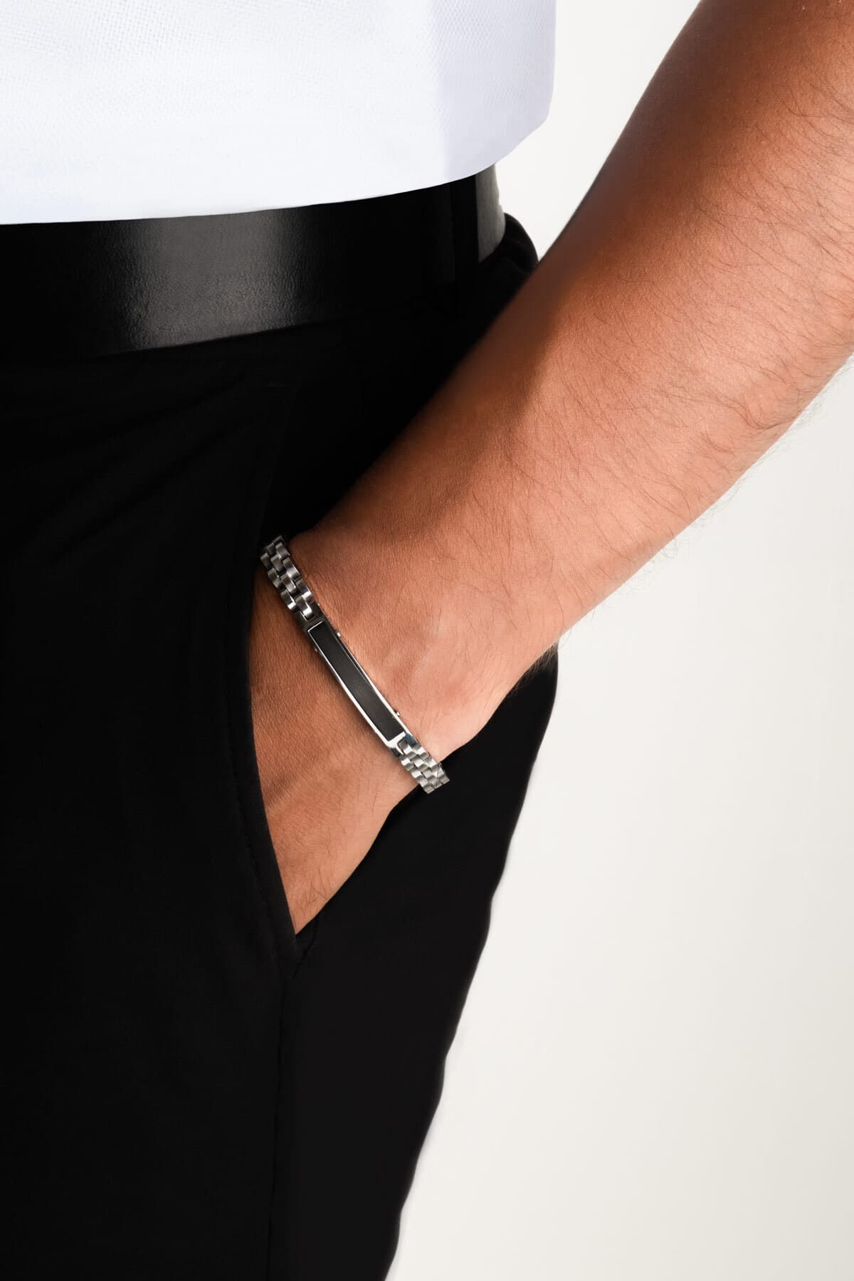 دستبند مردانه So Chic استیل قابل تنظیم با طرح روح جنگجو دستبند مردانه So Chic استیل قابل تنظیم با طرح روح جنگجو