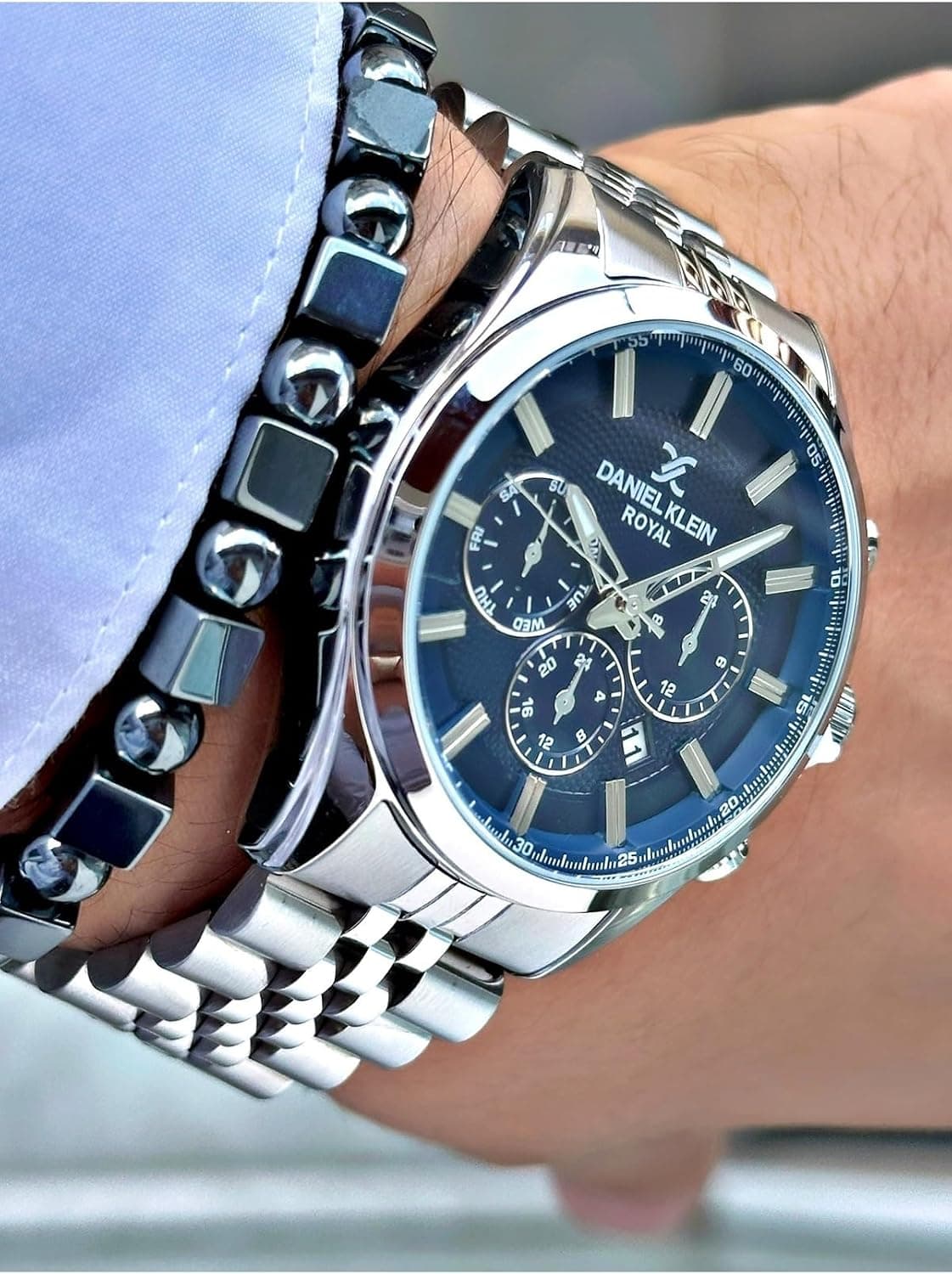 ساعت مچی مردانه Daniel Klein سری Royal نقرهای صفحه سرمهای بند فلزی ساعت مچی مردانه Daniel Klein سری Royal نقرهای صفحه سرمهای بند فلزی