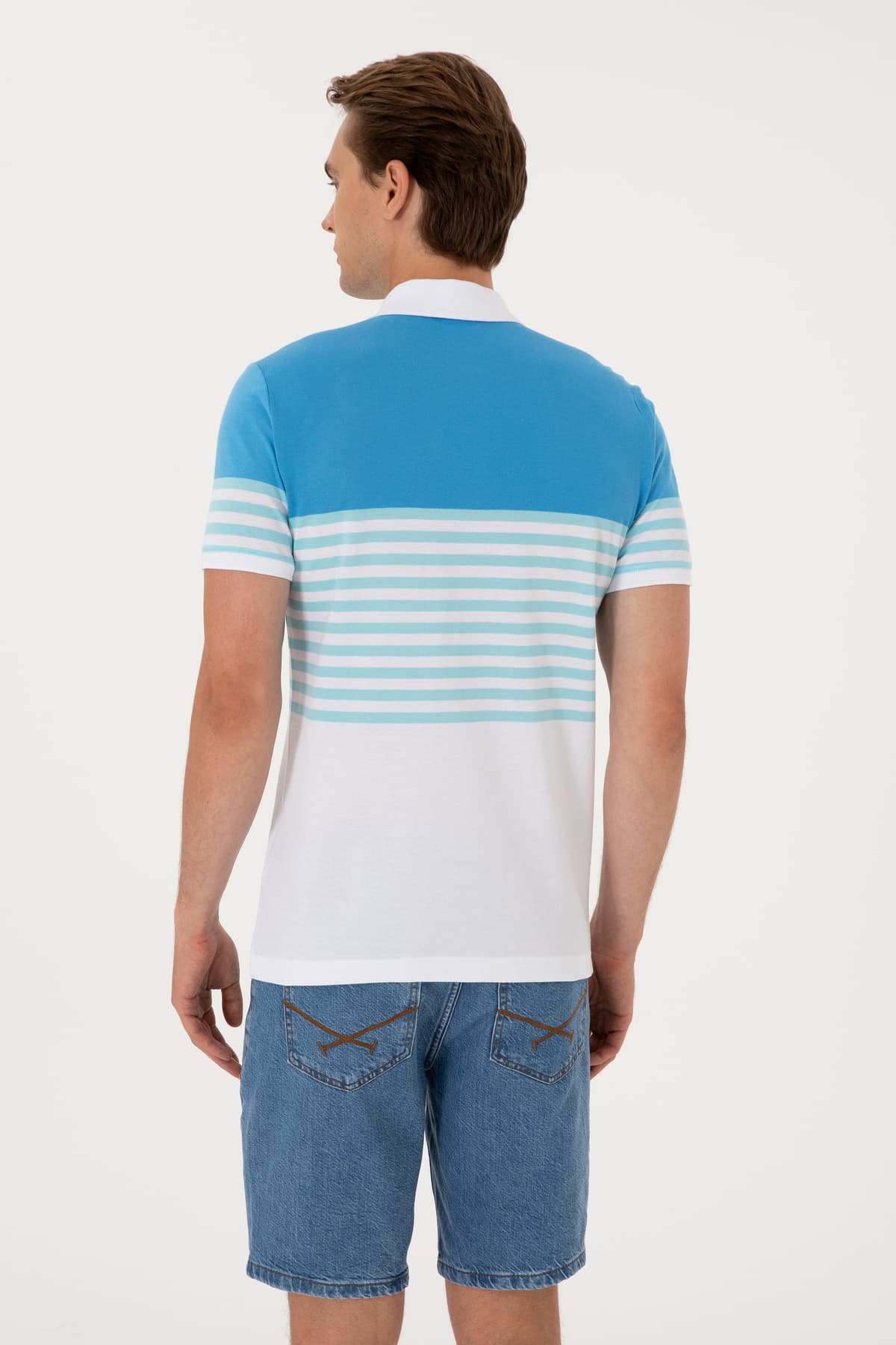 تیشرت مردانه U.S. Polo Assn. فیت معمولی یقه پولو فیروزهای مدل 50300063-VR093 تیشرت مردانه U.S. Polo Assn. فیت معمولی یقه پولو فیروزهای مدل 50300063-VR093