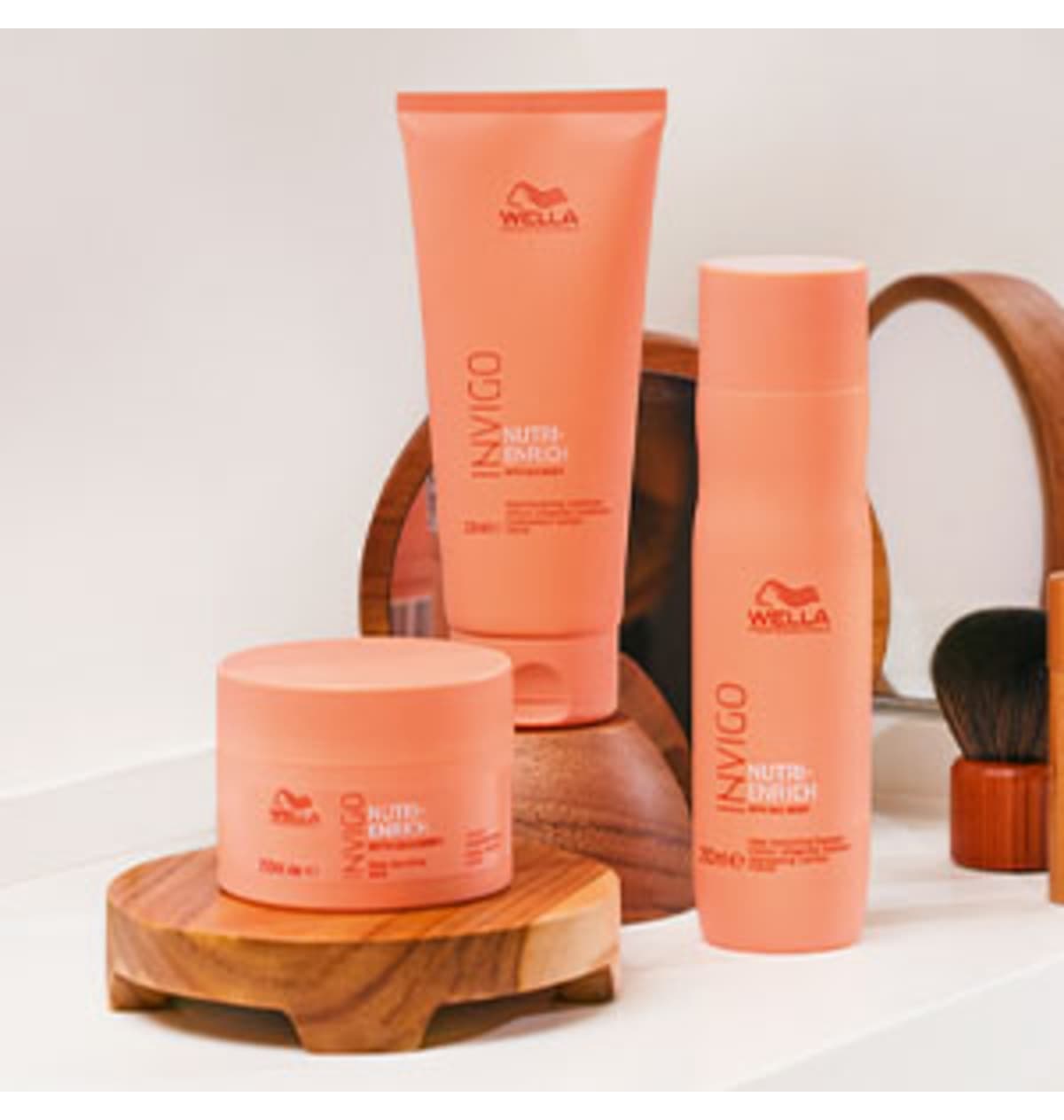 کرم مو Wella Professionals ضدالکتریسیته موهای خشک و آسیبدیده Invigo Nutri-Enrich 150 ML کرم مو Wella Professionals ضدالکتریسیته موهای خشک و آسیبدیده Invigo Nutri-Enrich 150 ML