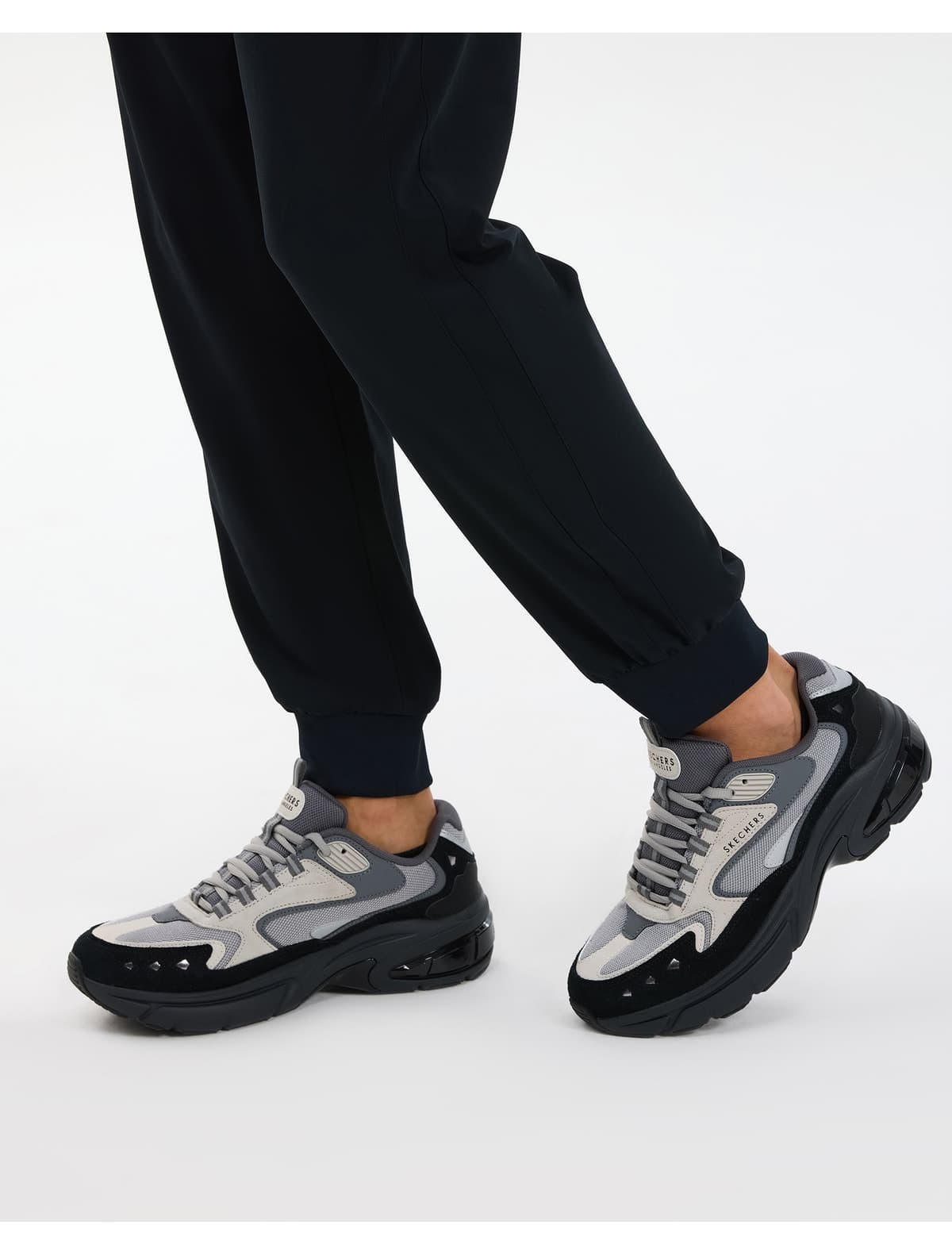 کفش اسنیکرز مردانه Skechers خاکستری مدل SHADOW 183214 DKGY کفش اسنیکرز مردانه Skechers خاکستری مدل SHADOW 183214 DKGY