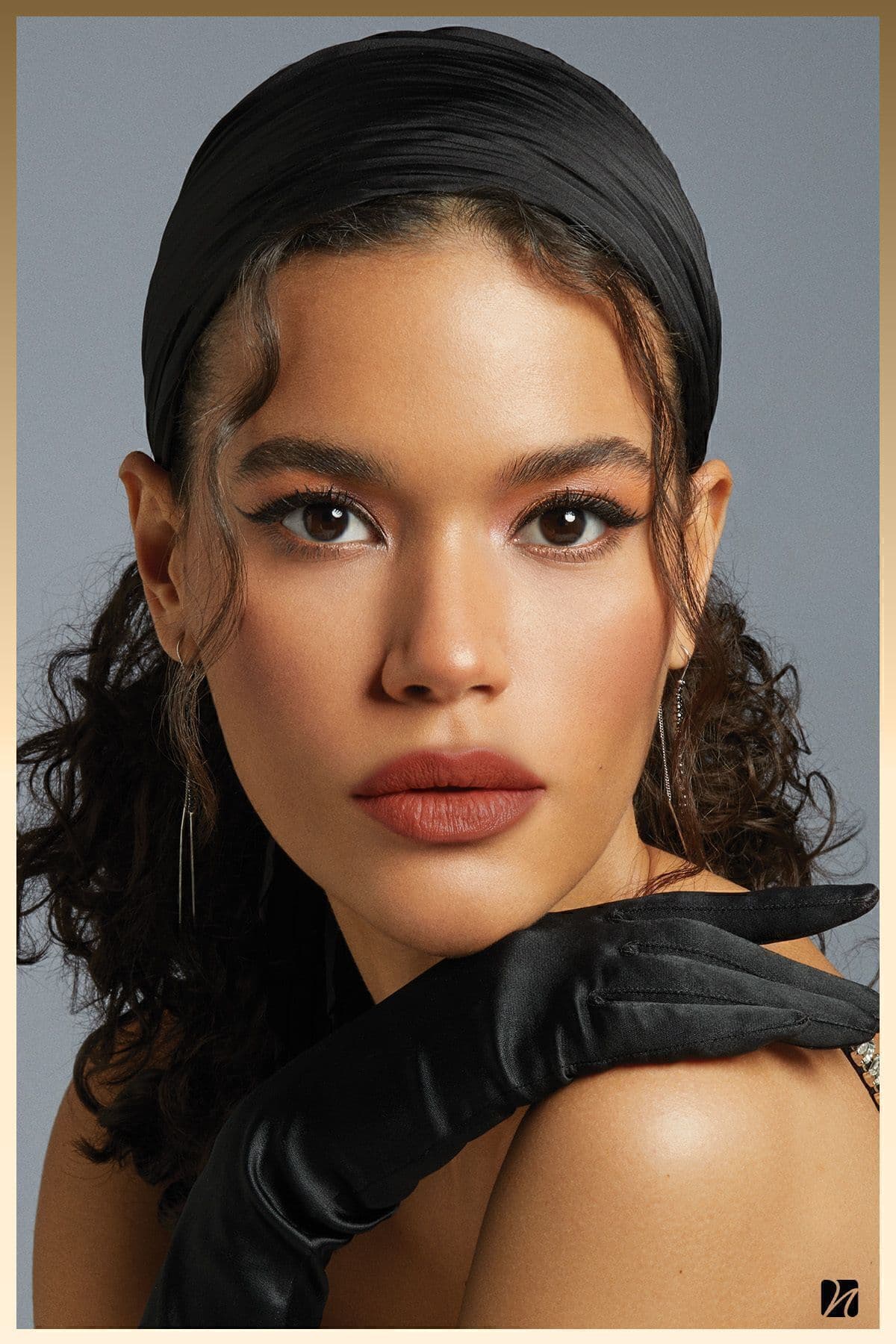 رژ لب Note Cosmetics مات ماندگار Iconic Matte مدل 103 Charming نود رژ لب Note Cosmetics مات ماندگار Iconic Matte مدل 103 Charming نود