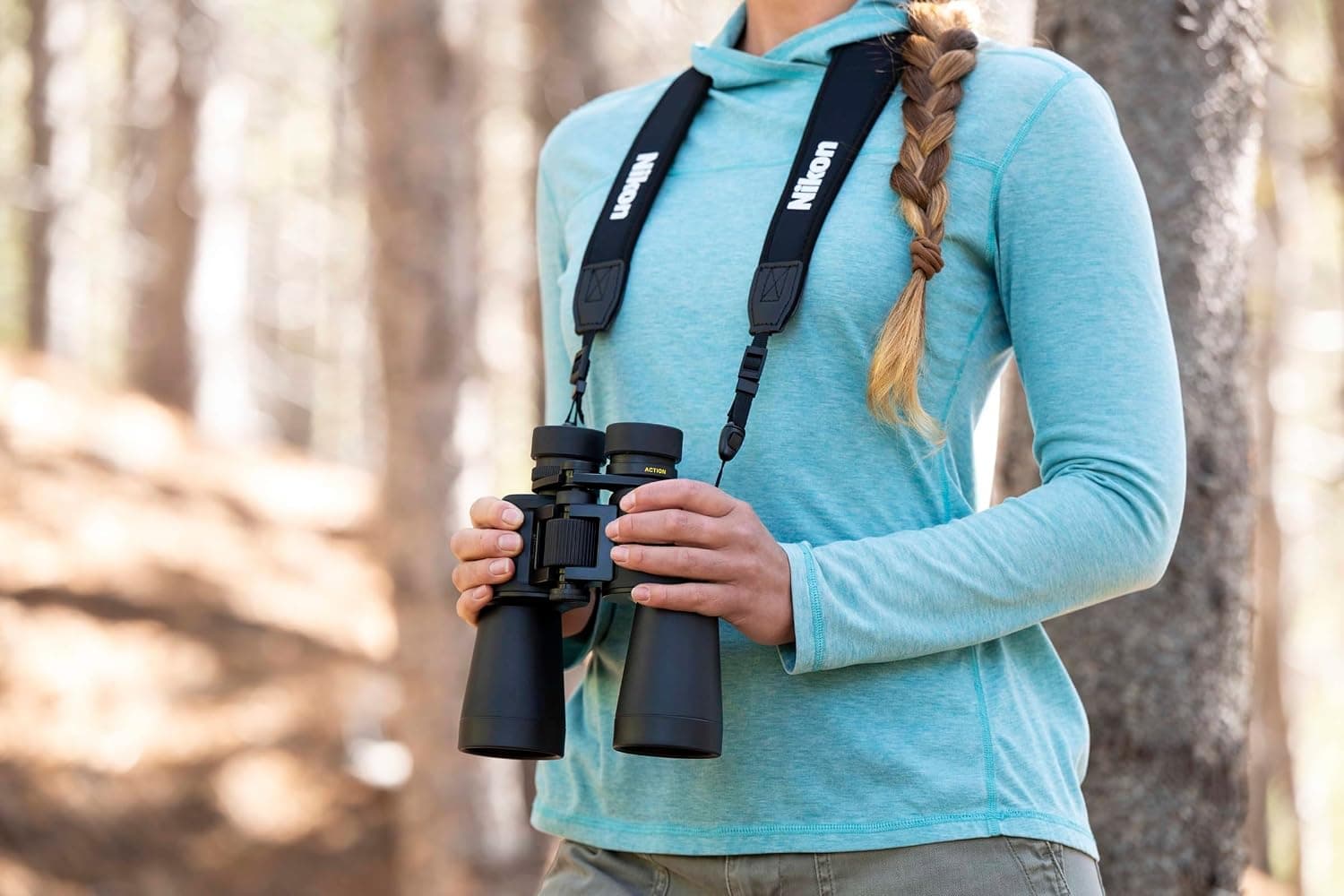 دوربین دوچشمی Nikon مدل Action 8X42 دوربین دوچشمی Nikon مدل Action 8X42