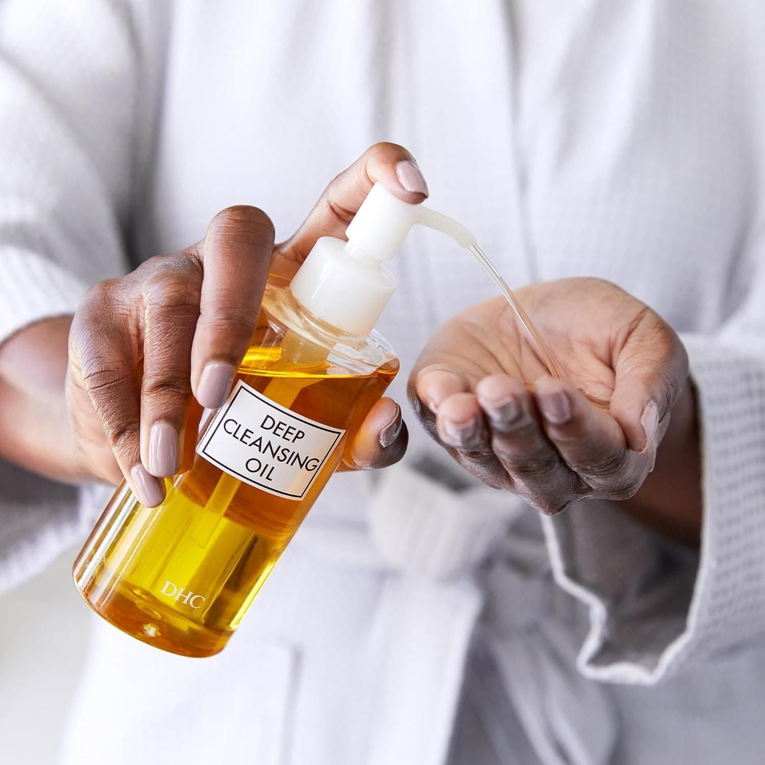 روغن پاککننده صورت DHC، پاککننده آرایش، مناسب انواع پوست، 6.7 fl. oz. روغن پاککننده صورت DHC، پاککننده آرایش، مناسب انواع پوست، 6.7 fl. oz.