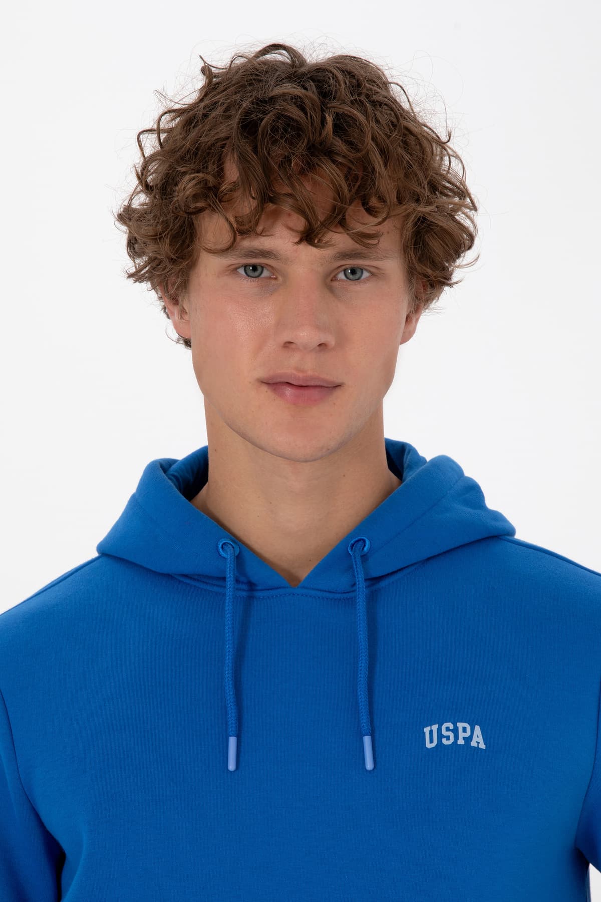 سوئیشرت مردانه U.S. Polo Assn. کاپشندار فیت معمولی شاردون آبی روشن مدل 50315582-VR032 سوئیشرت مردانه U.S. Polo Assn. کاپشندار فیت معمولی شاردون آبی روشن مدل 50315582-VR032