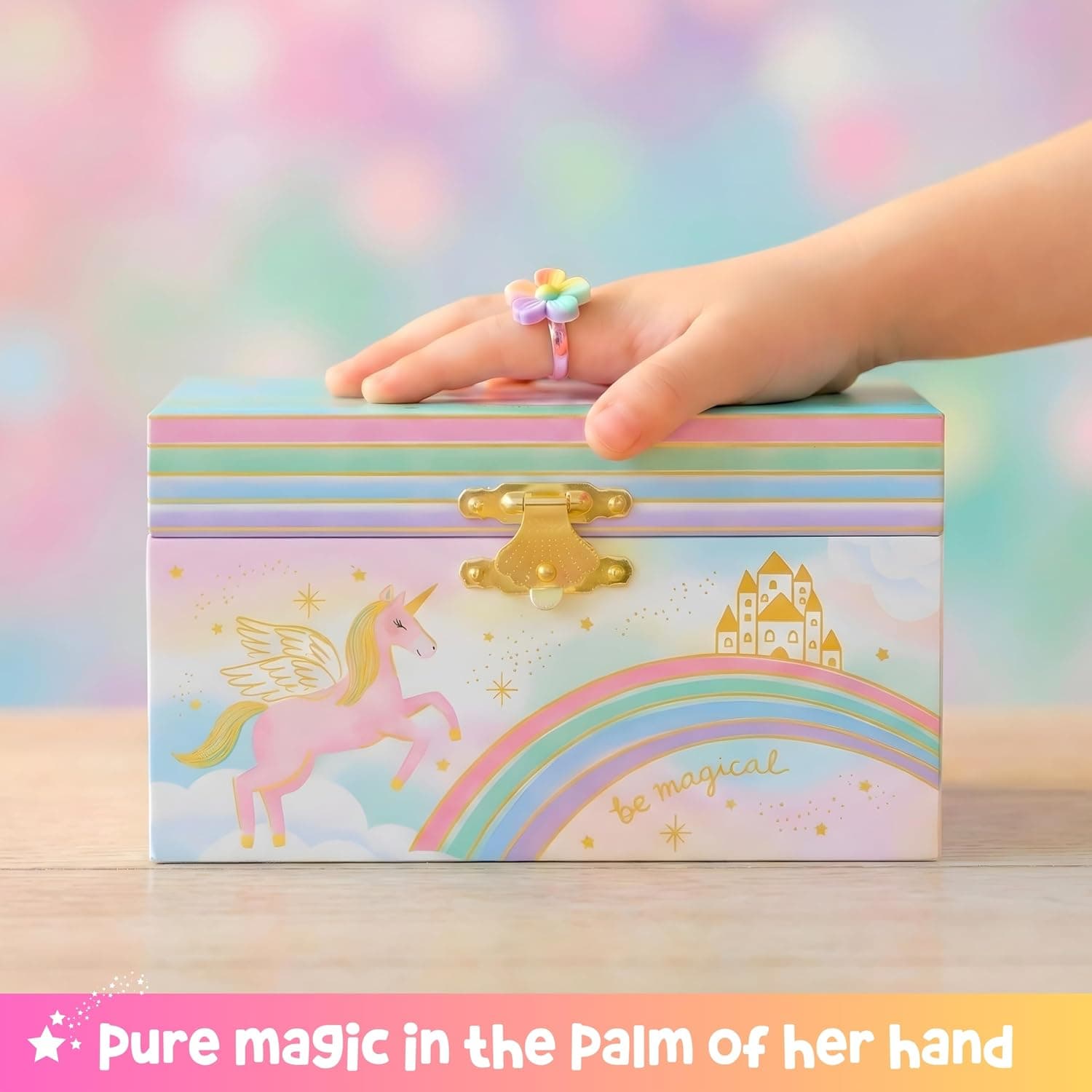 جعبه زیورآلات موزیکال دخترانه Giggle & Honey با تکشاخ چرخان 15,2 x 11,9 x 8,9 cm جعبه زیورآلات موزیکال دخترانه Giggle & Honey با تکشاخ چرخان 15,2 x 11,9 x 8,9 cm