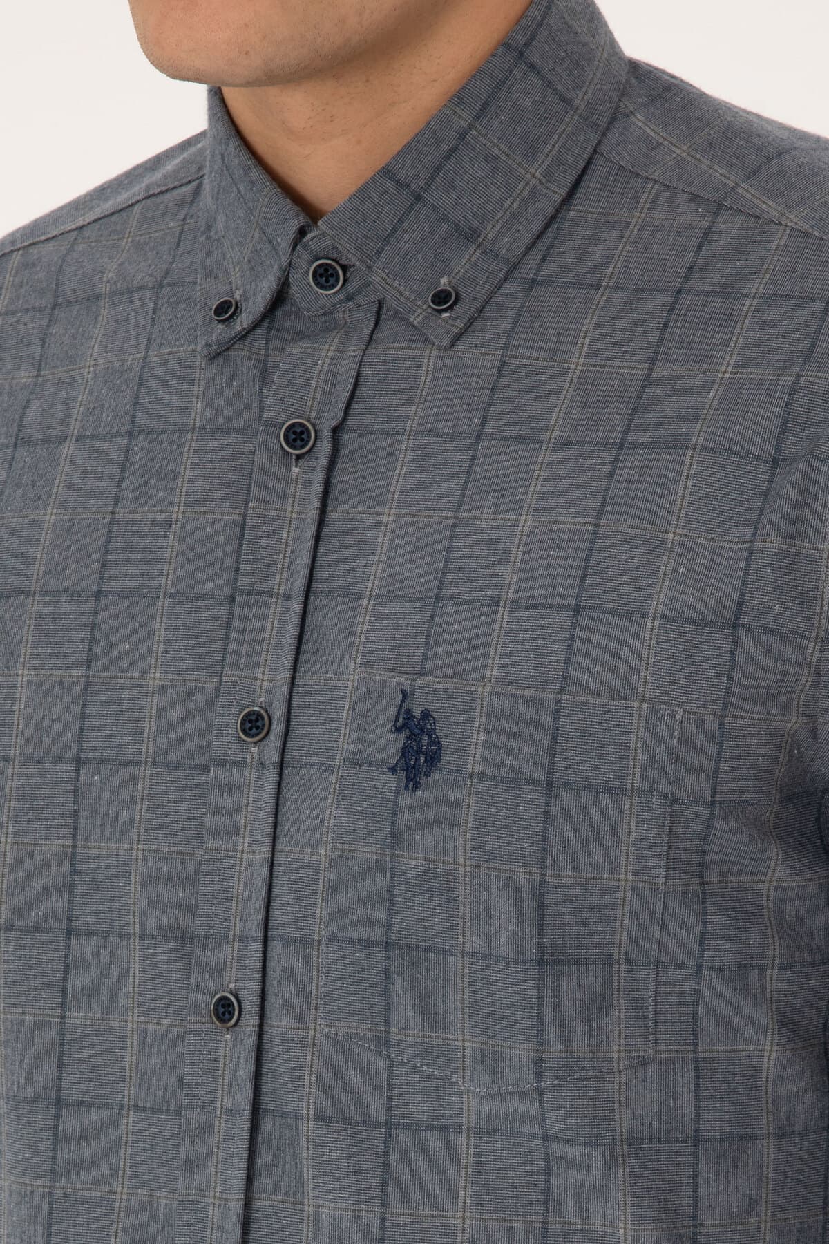 پیراهن مردانه U.S. Polo Assn. چهارخانه آبی سرمهای روشن آستینبلند مدل 50308555-VR059 پیراهن مردانه U.S. Polo Assn. چهارخانه آبی سرمهای روشن آستینبلند مدل 50308555-VR059