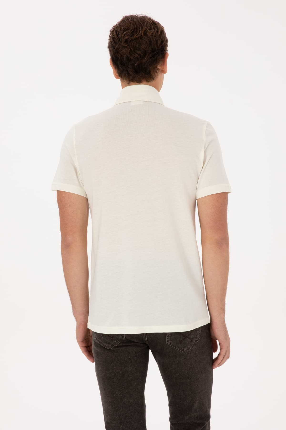 تیشرت مردانه U.S. Polo Assn. فیت معمولی یقه پولو کرم مدل 50324803-VR071 تیشرت مردانه U.S. Polo Assn. فیت معمولی یقه پولو کرم مدل 50324803-VR071