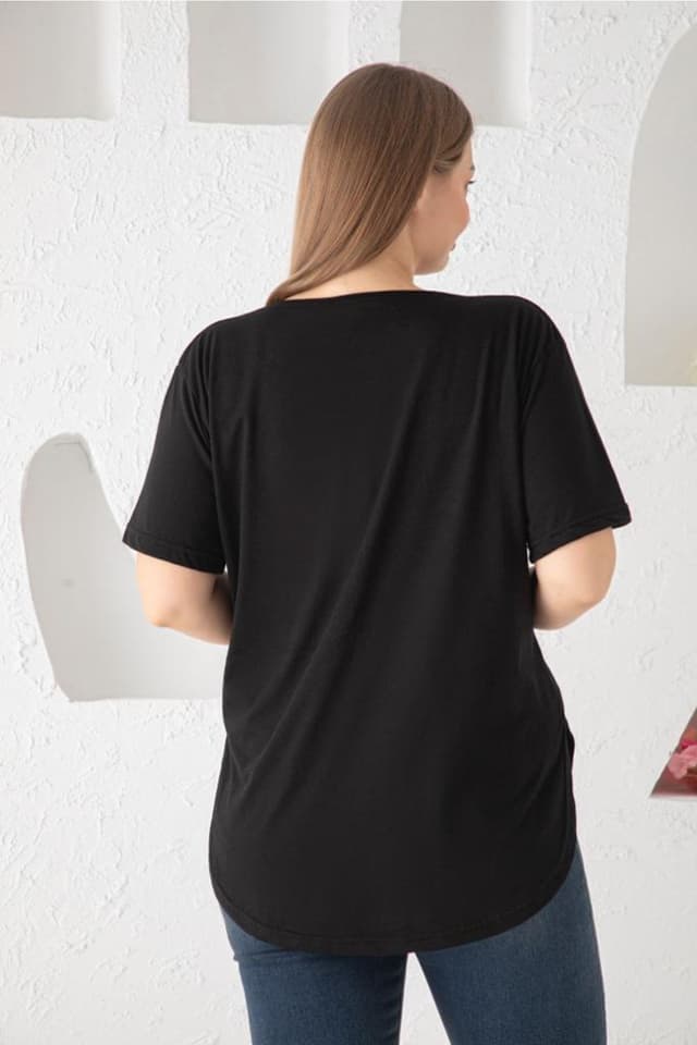 تیشرت زنانه سایز بزرگ Trendbade Butik ORLY MORE یقه هفت با بخش دامن چاکدار و دوختدار تیشرت زنانه سایز بزرگ Trendbade Butik ORLY MORE یقه هفت با بخش دامن چاکدار و دوختدار