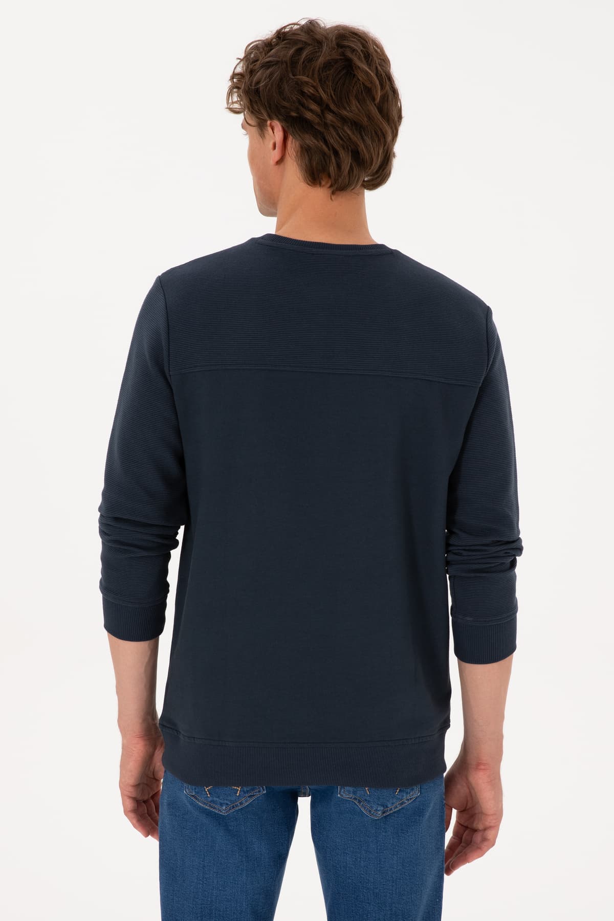 سویشرت مردانه U.S. Polo Assn. یقه گرد فیت معمولی سرمهای روشن نازک مدل 50315455-VR059 سویشرت مردانه U.S. Polo Assn. یقه گرد فیت معمولی سرمهای روشن نازک مدل 50315455-VR059