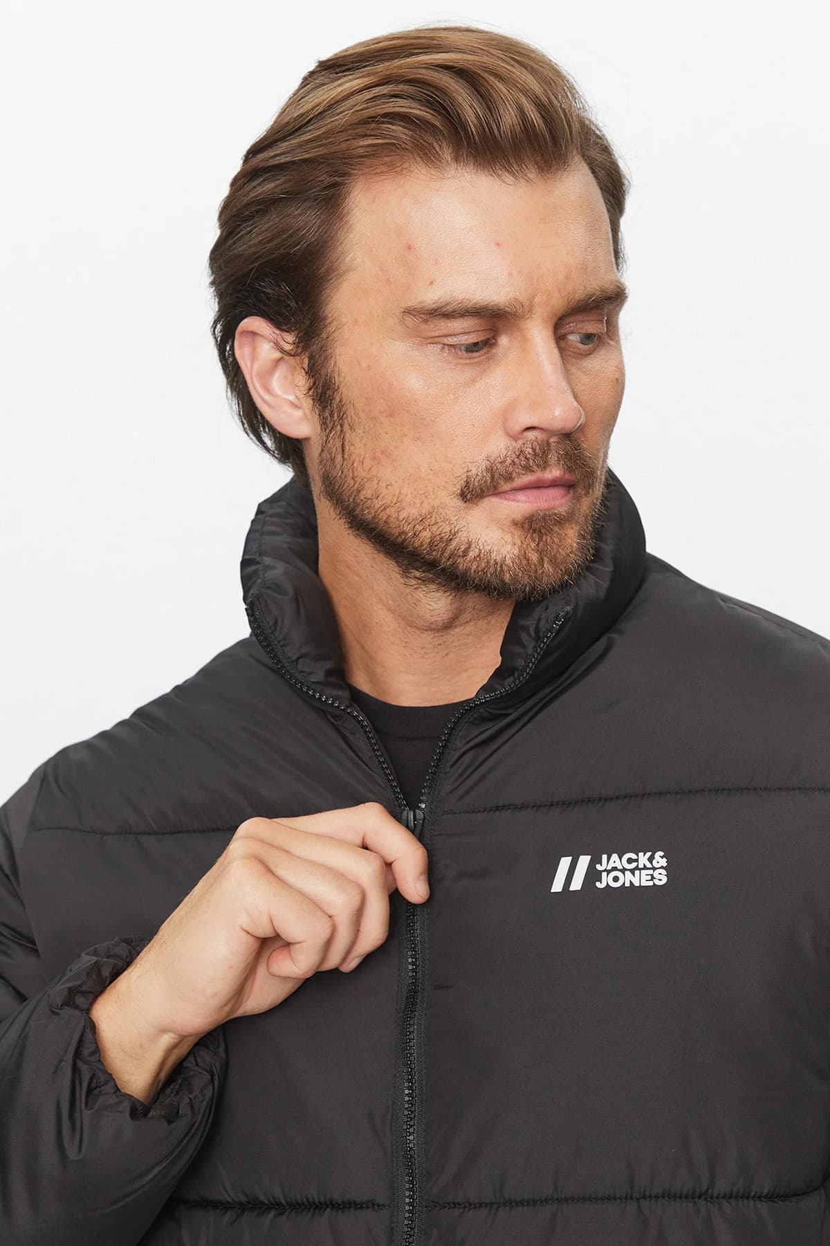 کاپشن پافر مردانه Jack & Jones یقه ایستاده Jjmax مشکی مدل 12238745 کاپشن پافر مردانه Jack & Jones یقه ایستاده Jjmax مشکی مدل 12238745