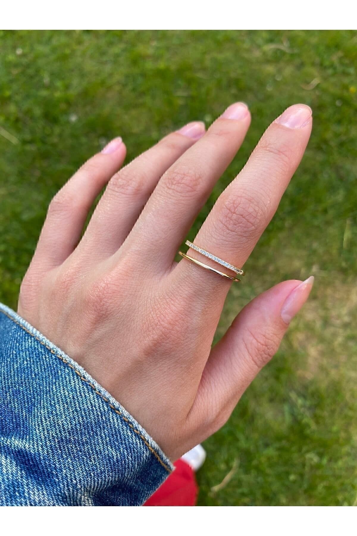 انگشتر زنانه ringbox طلایی سنگدار دو ردیف مربع انگشتر زنانه ringbox طلایی سنگدار دو ردیف مربع
