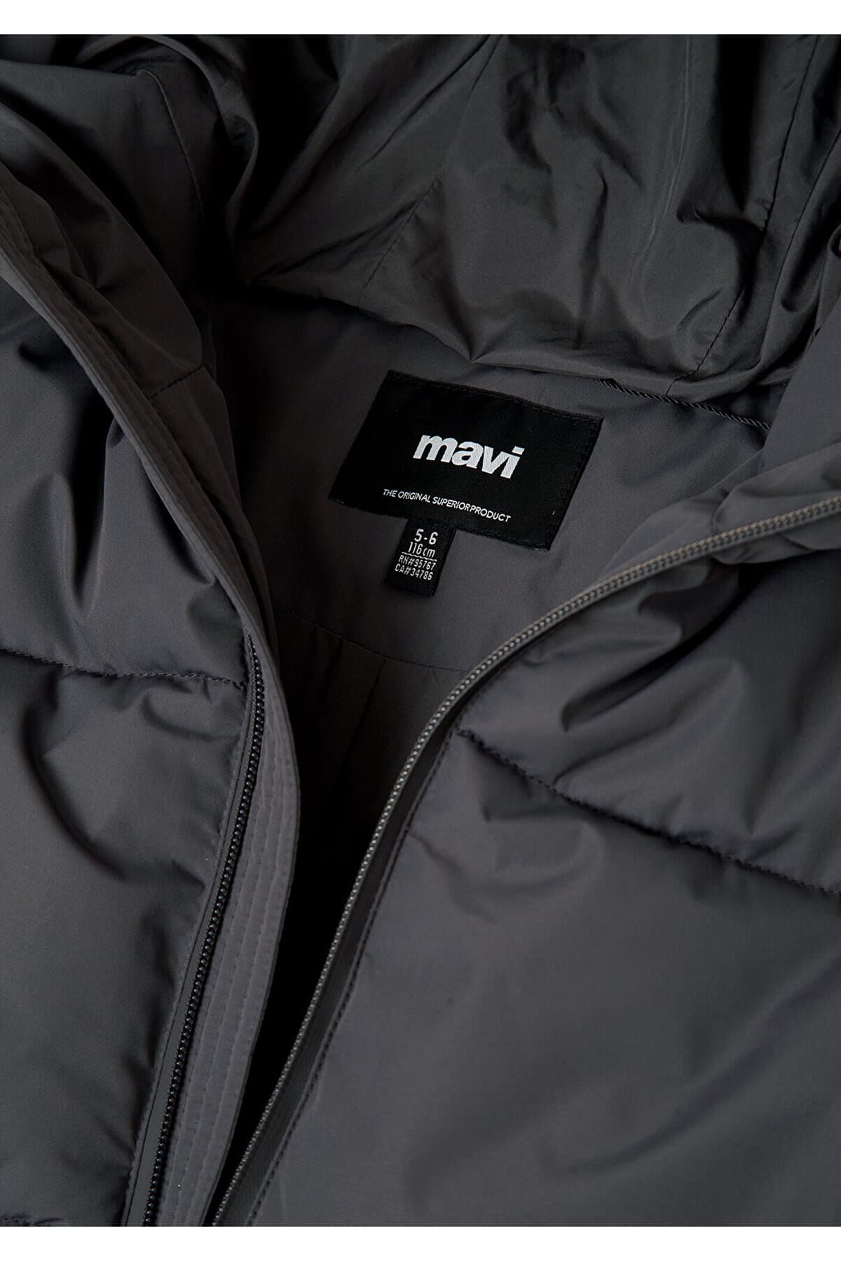 کاپشن Mavi با کلاه آنتراسیت آبگریز مدل 6110005-91647 کاپشن Mavi با کلاه آنتراسیت آبگریز مدل 6110005-91647