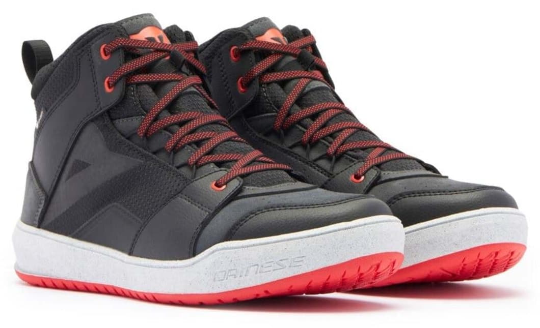 کفش Dainese مشکی سفید قرمز مدل Suburb D-WP کفش Dainese مشکی سفید قرمز مدل Suburb D-WP
