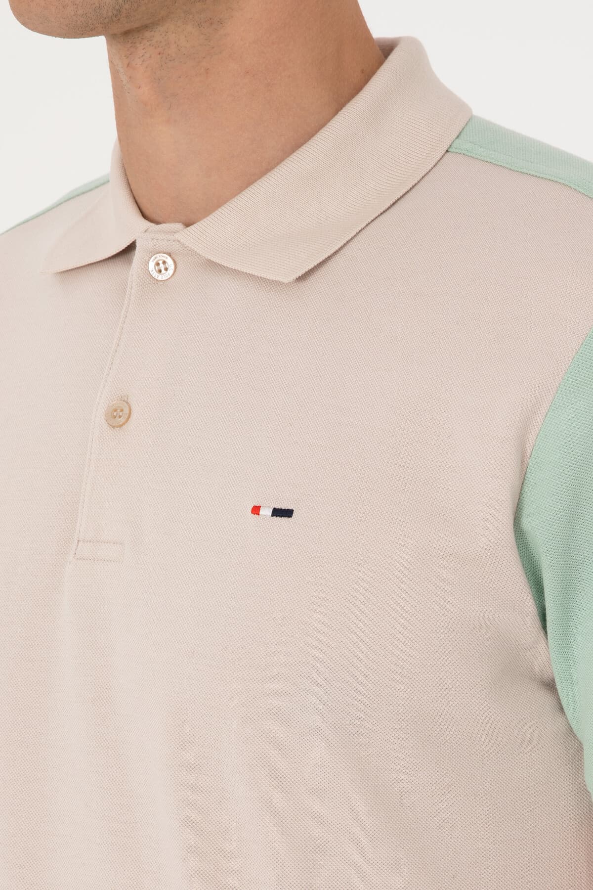 تیشرت مردانه U.S. Polo Assn. فیت معمولی یقه پولو سبز آبی مدل 50306790-VR048 تیشرت مردانه U.S. Polo Assn. فیت معمولی یقه پولو سبز آبی مدل 50306790-VR048