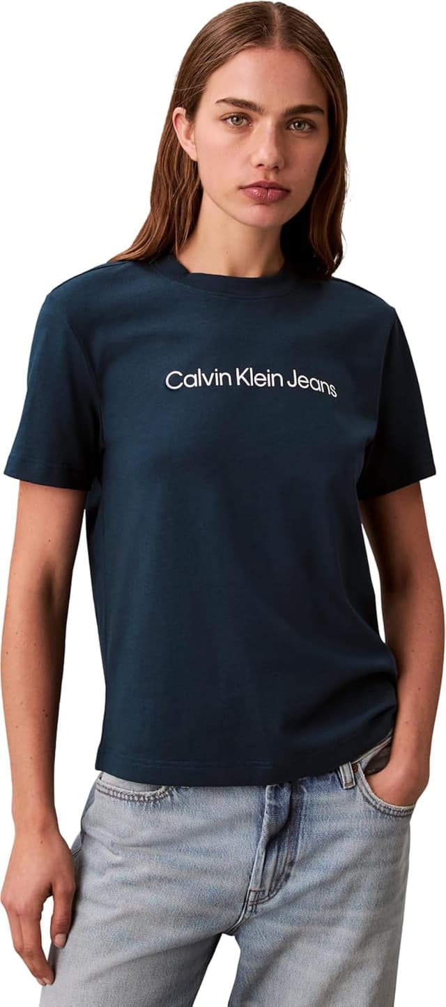تی شرت زنانه Calvin Klein لوگودار کلاسیک مدل INST تی شرت زنانه Calvin Klein لوگودار کلاسیک مدل INST
