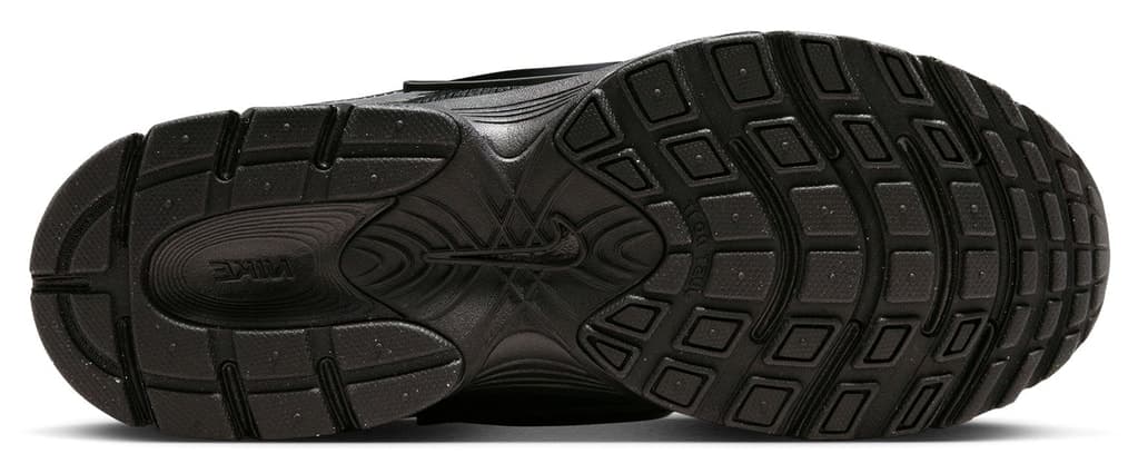 کفش ورزشی یونیسکس Nike دویدن، پیادهروی و روزمره مدل V5 RNR کفش ورزشی یونیسکس Nike دویدن، پیادهروی و روزمره مدل V5 RNR