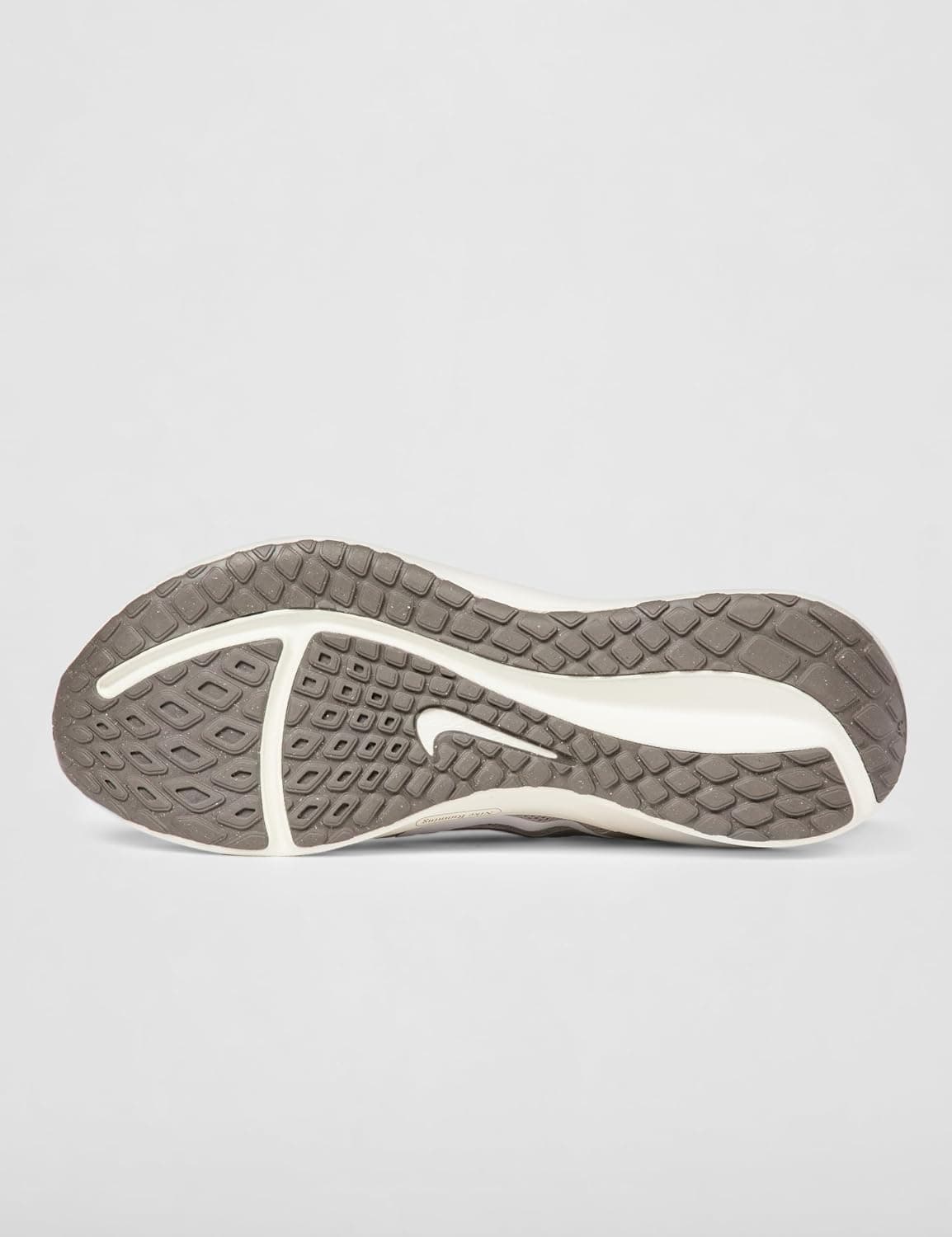 کفش ورزشی مردانه Nike مدل Downshifter 13 کفش ورزشی مردانه Nike مدل Downshifter 13
