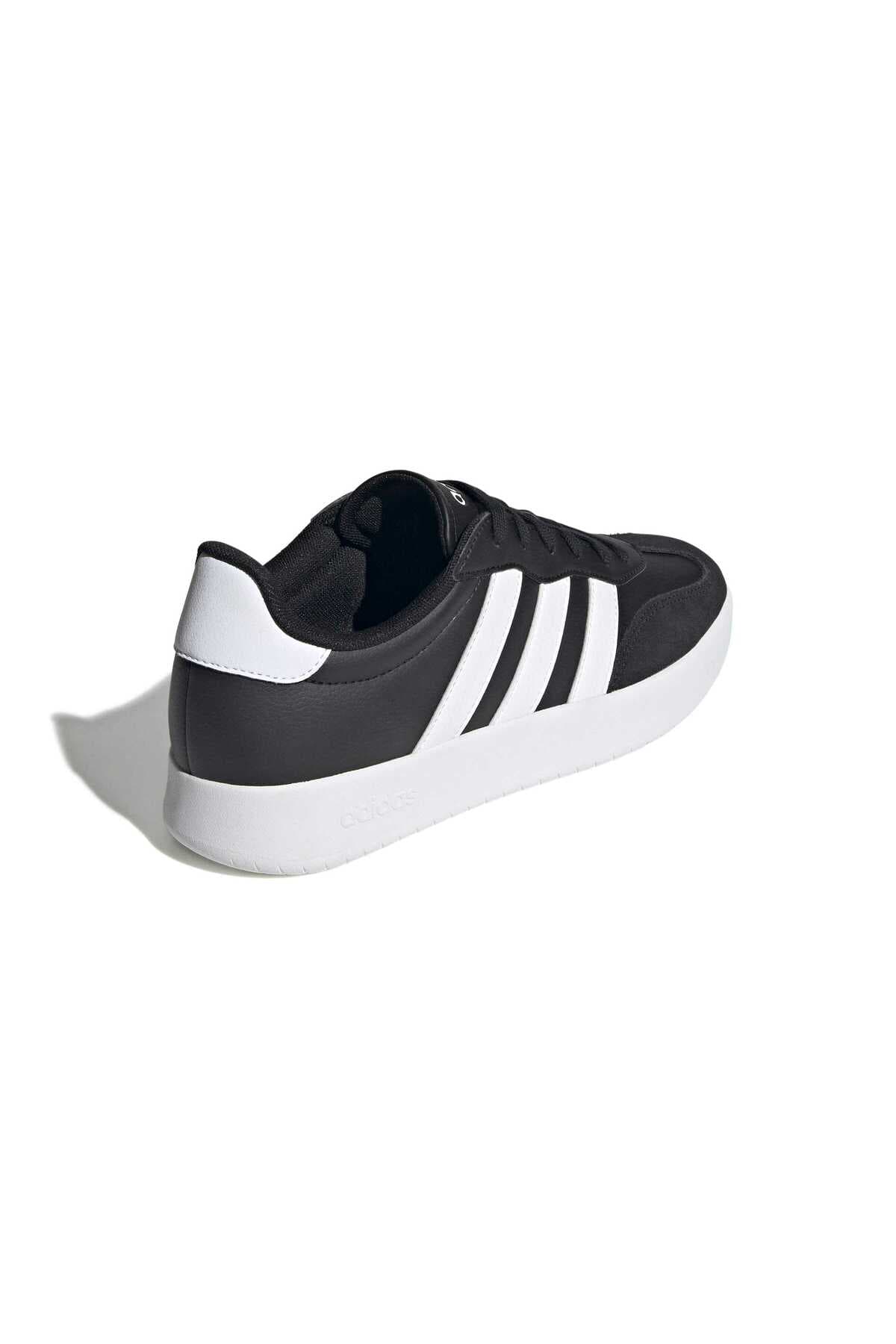 کفش کتانی adidas مدل Barreda JI2307 کفش کتانی adidas مدل Barreda JI2307