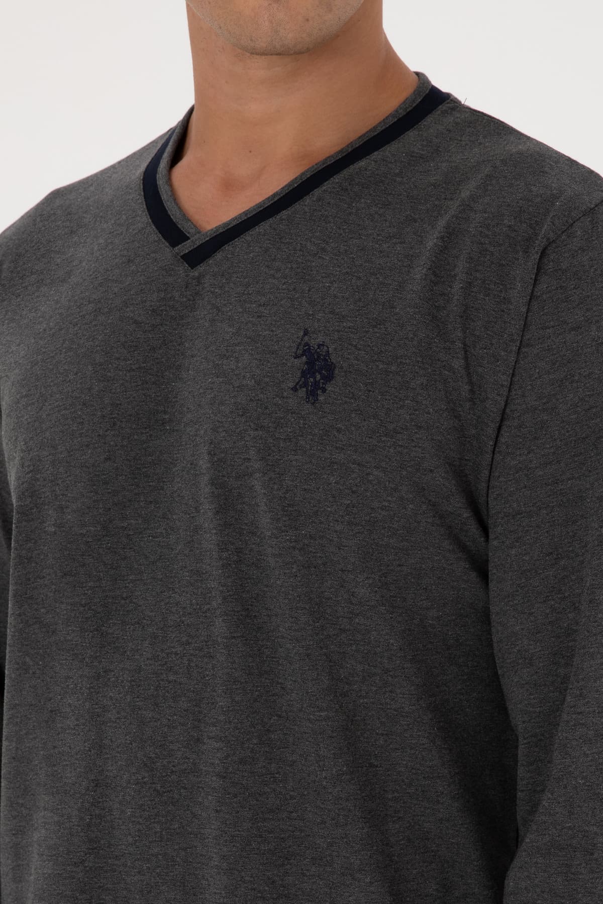 ست پیژامه مردانه U.S. Polo Assn. ذغالی ملانژ مدل 50318616-VR081 ست پیژامه مردانه U.S. Polo Assn. ذغالی ملانژ مدل 50318616-VR081