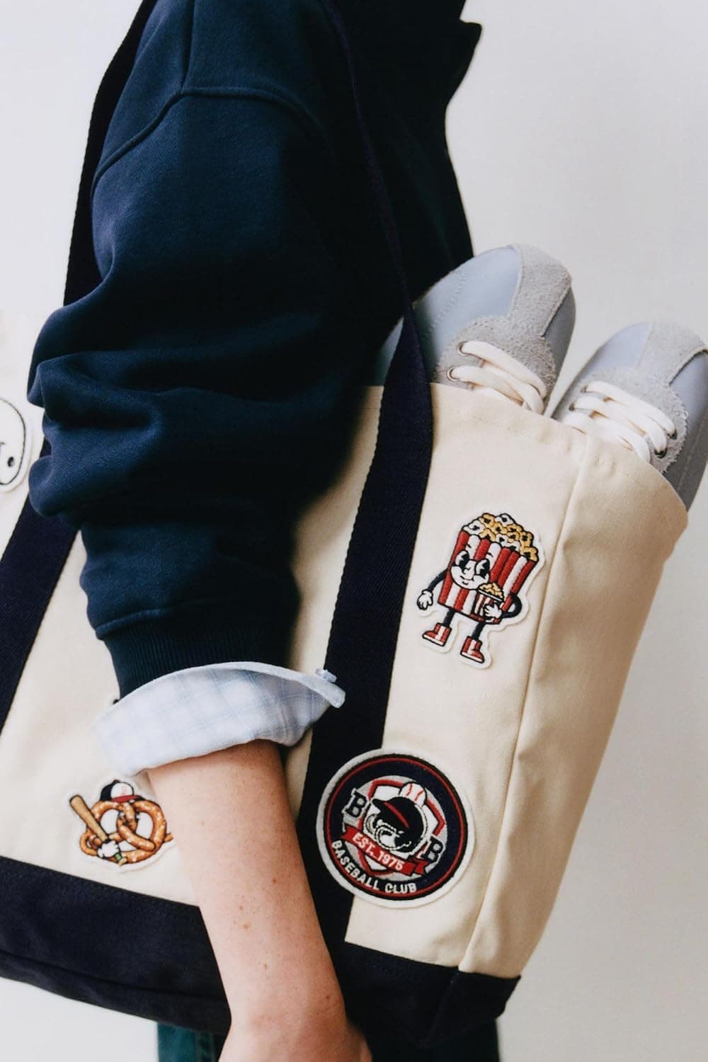 کیف توت زنانه Zara وصلهای اکرو سفید مدل Z3o:bag کیف توت زنانه Zara وصلهای اکرو سفید مدل Z3o:bag