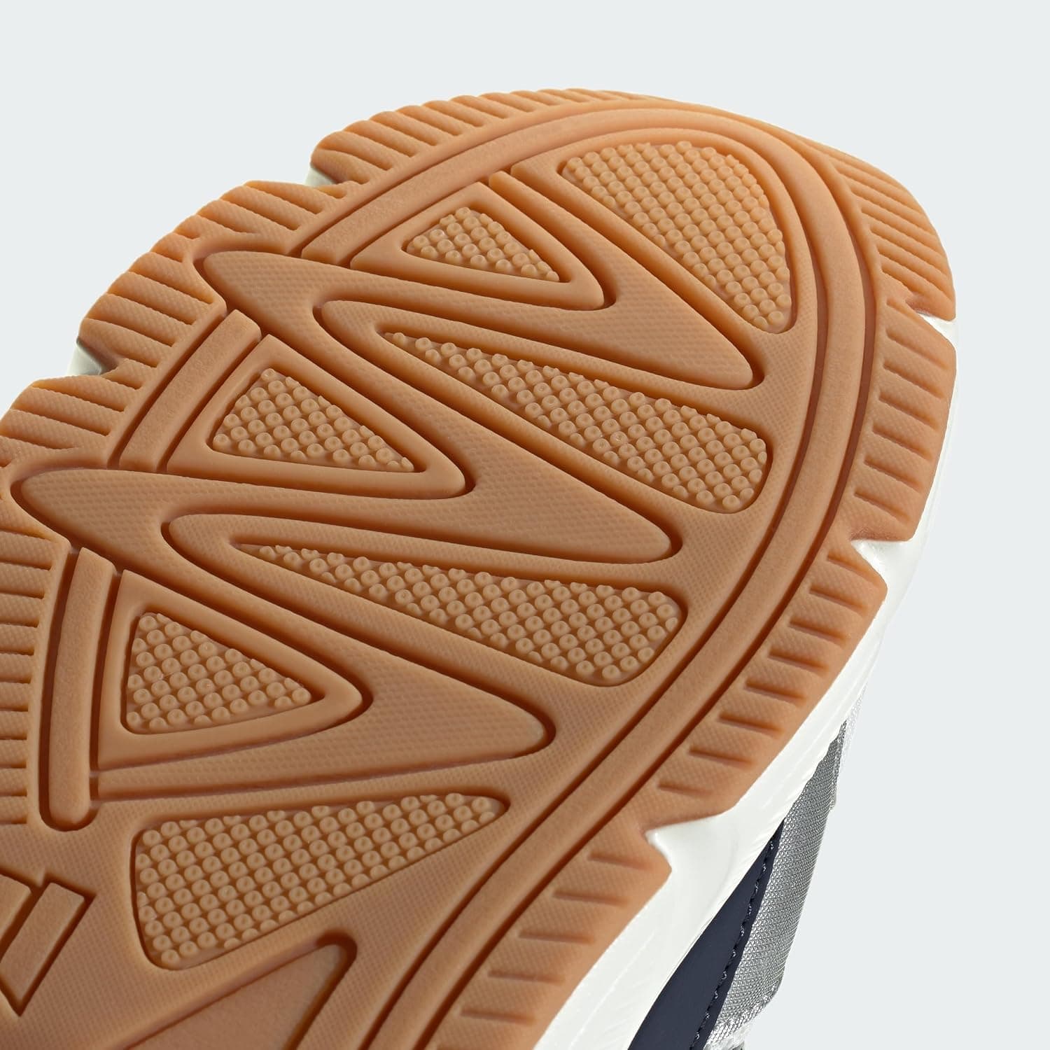 کفش ورزشی زنانه adidas مدل CRAZYCHAOS 2000 کفش ورزشی زنانه adidas مدل CRAZYCHAOS 2000