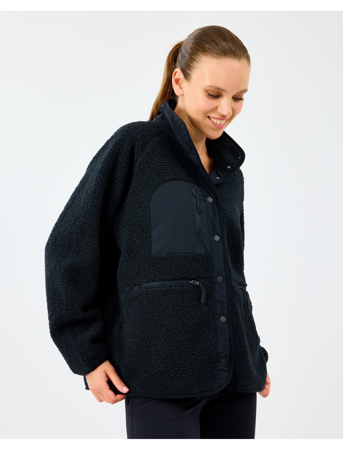 مونت زنانه Skechers سیاه SKECH SHERPA Fusion Pull Over مدل S2520218-3817 مونت زنانه Skechers سیاه SKECH SHERPA Fusion Pull Over مدل S2520218-3817