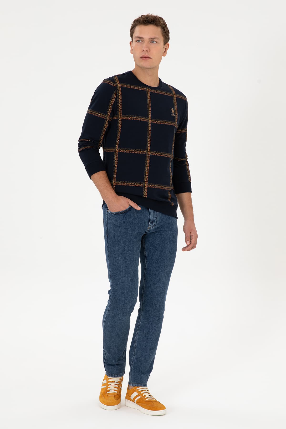 سویشرت مردانه U.S. Polo Assn. فیت معمولی یقه گرد سرمهای مدل 50310323-VR033 سویشرت مردانه U.S. Polo Assn. فیت معمولی یقه گرد سرمهای مدل 50310323-VR033
