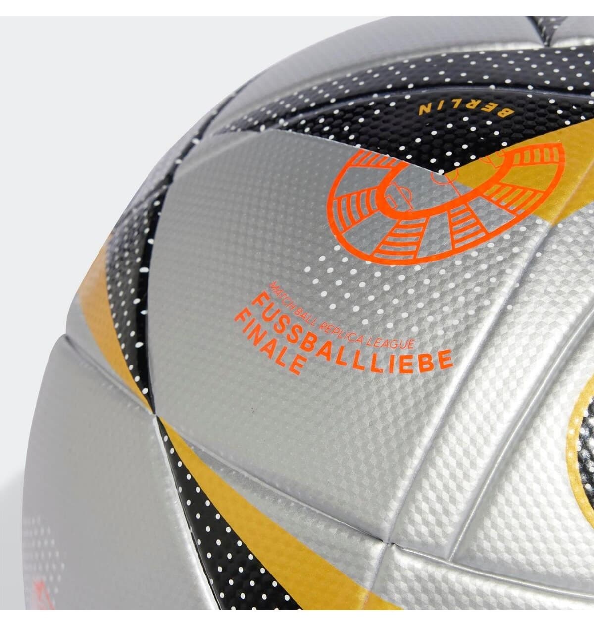توپ فوتبال adidas EURO24 LGE F مدل IX4046 توپ فوتبال adidas EURO24 LGE F مدل IX4046