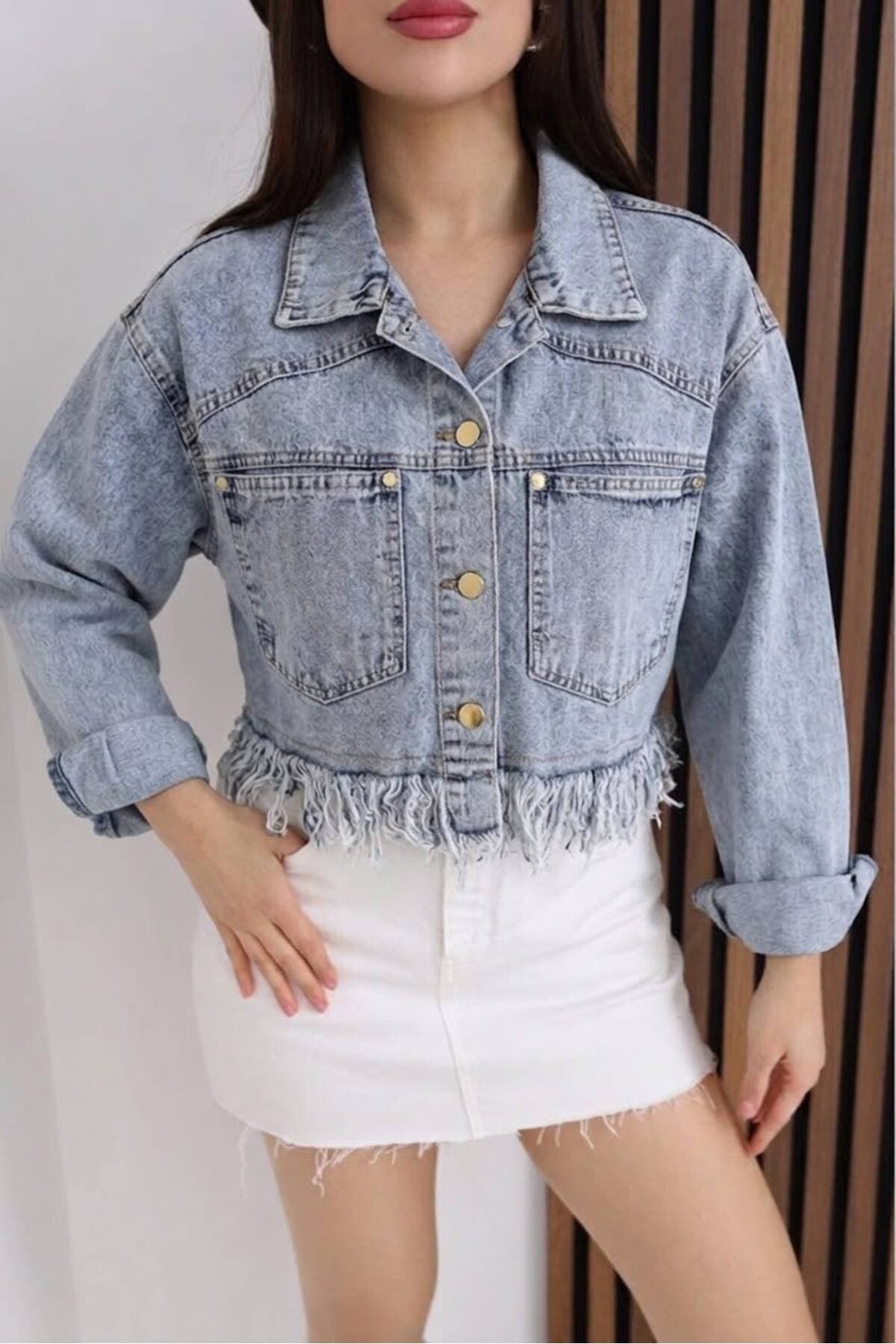 کاپشن مینی پفی با پُسکُل FioriModa کاپشن مینی پفی با پُسکُل FioriModa