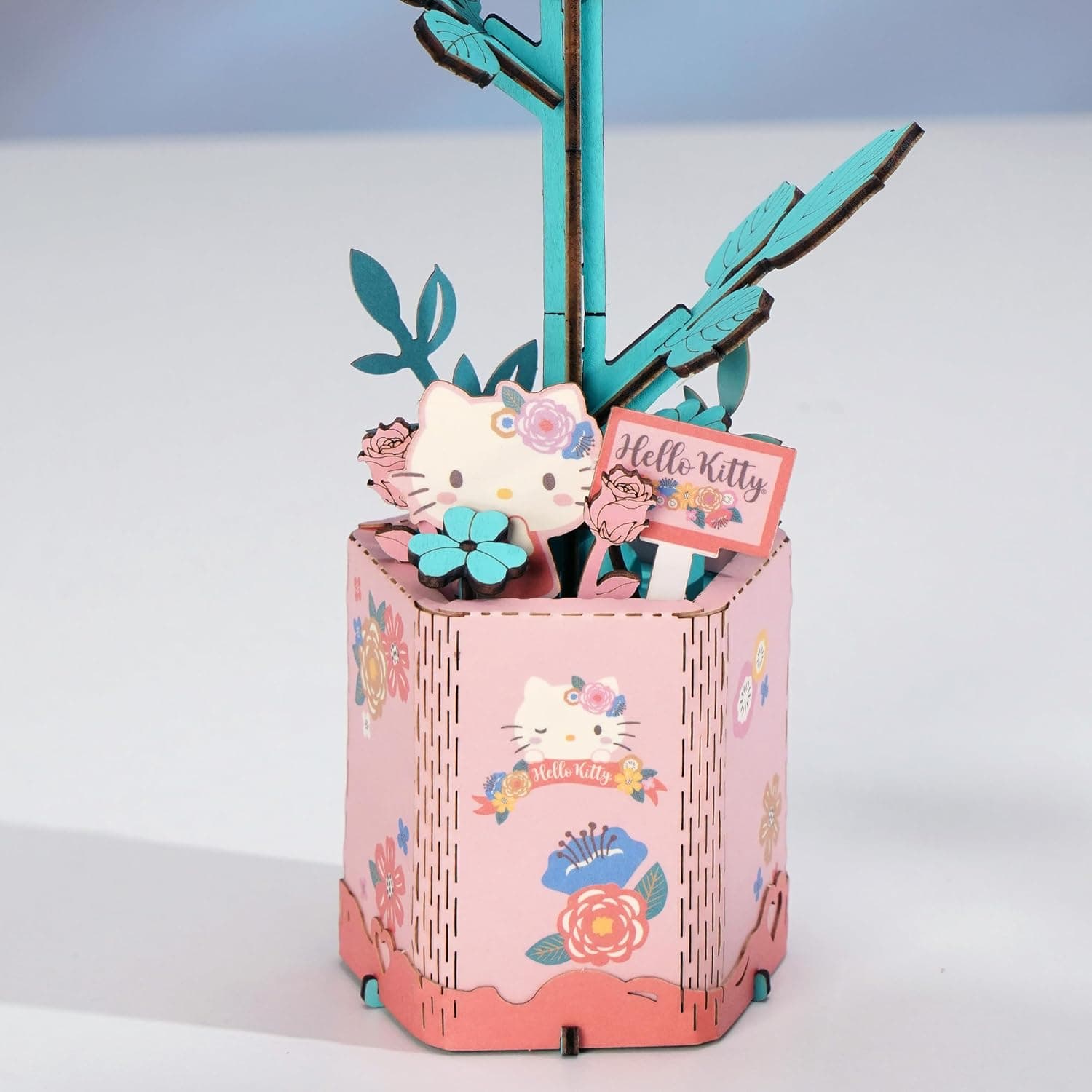 ست پازل چوبی سهبعدی بزرگسالان و کودکان Hands Craft گل رز صورتی Hello Kitty و دوستانش ست پازل چوبی سهبعدی بزرگسالان و کودکان Hands Craft گل رز صورتی Hello Kitty و دوستانش