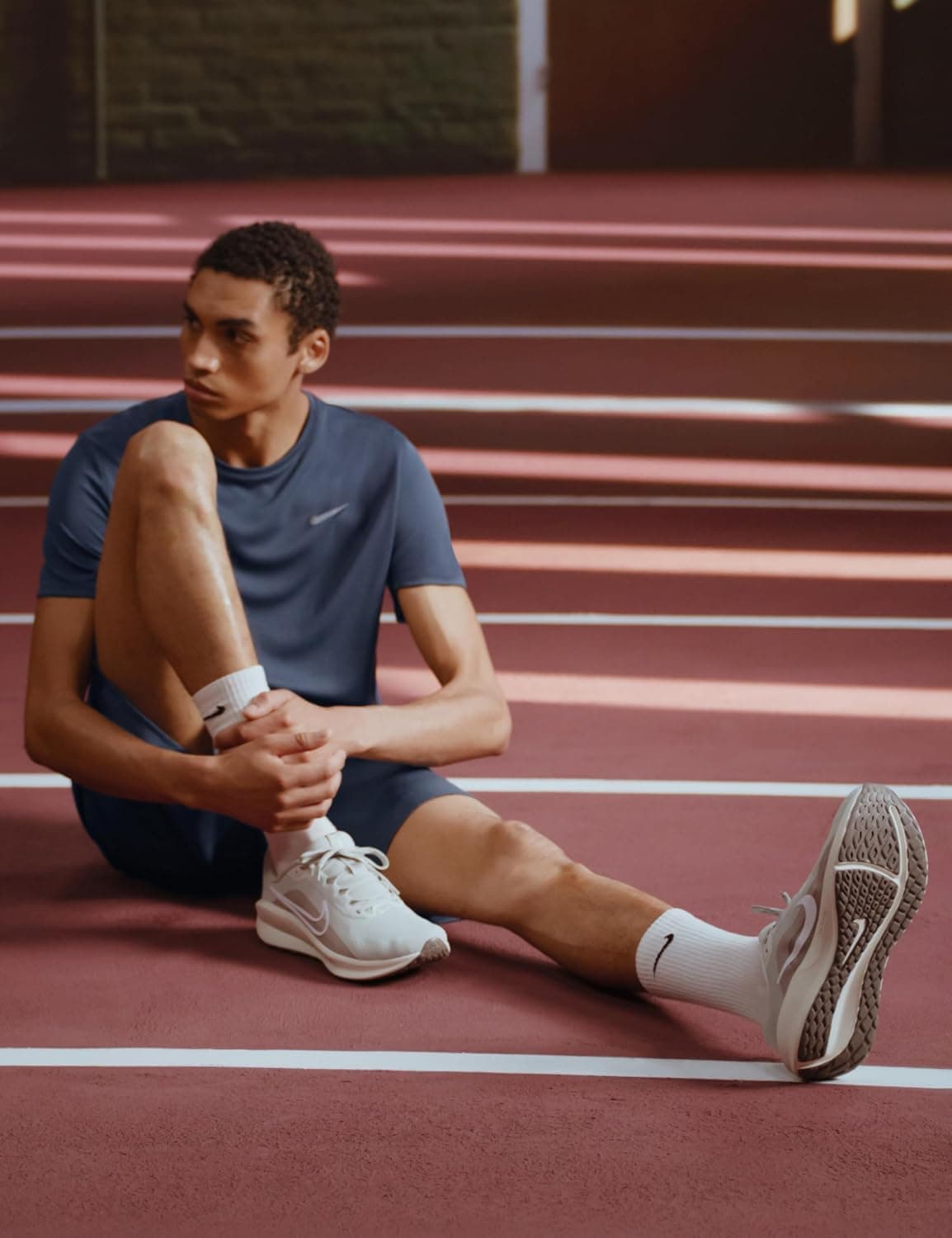 کفش ورزشی مردانه Nike مدل Downshifter 13 کفش ورزشی مردانه Nike مدل Downshifter 13