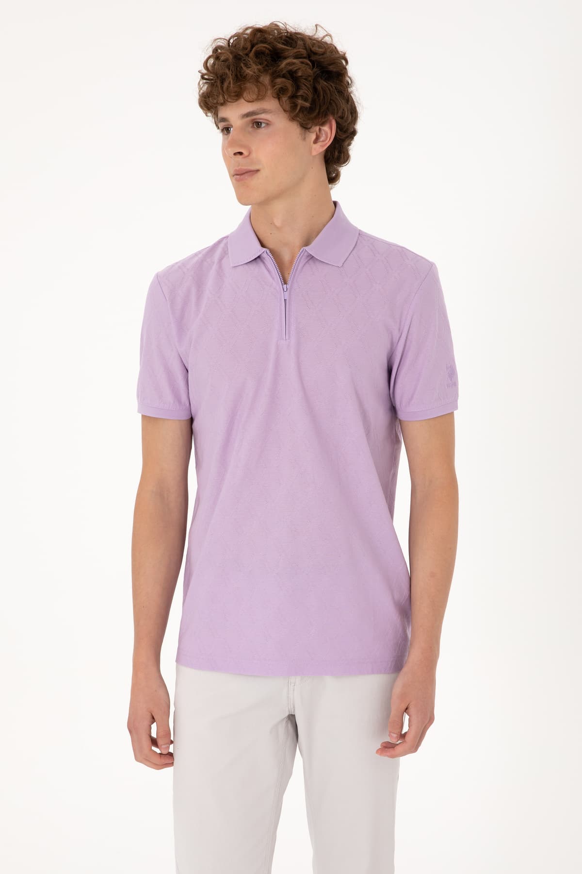 تیشرت مردانه U.S. Polo Assn. فیت معمولی با زیپ بنفش طرحدار مدل 50300832-VR034 تیشرت مردانه U.S. Polo Assn. فیت معمولی با زیپ بنفش طرحدار مدل 50300832-VR034